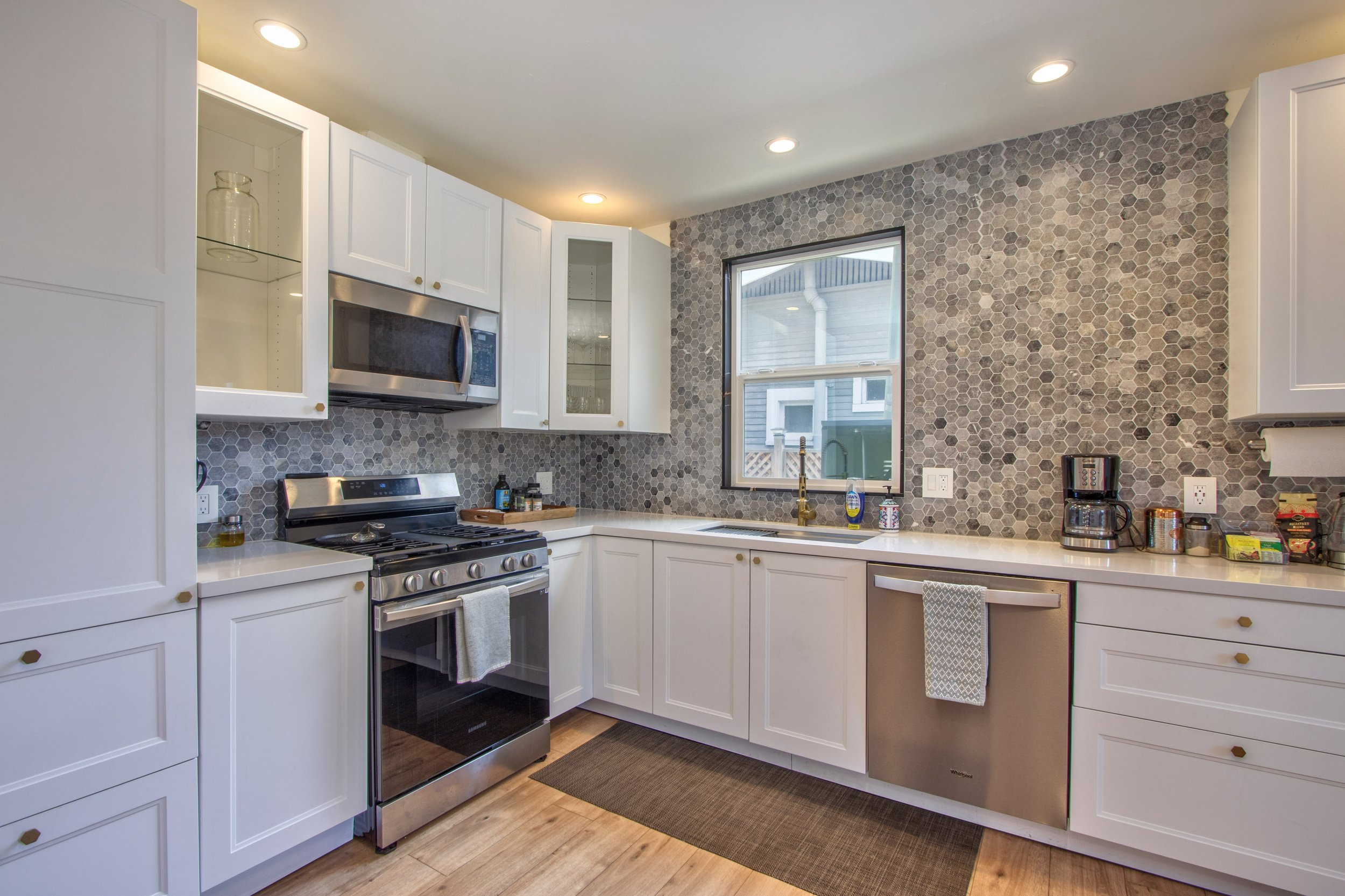 4040 35th St-013.jpg