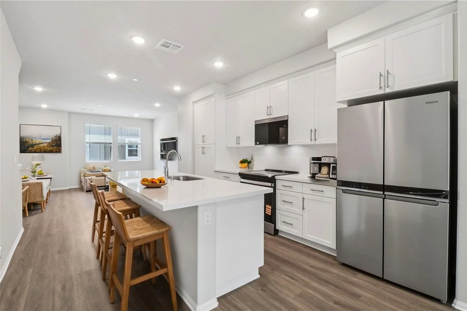 a054c934-fe69-4f72-84ed-b18146babf99 - Kitchen - Standard - 0.jpg