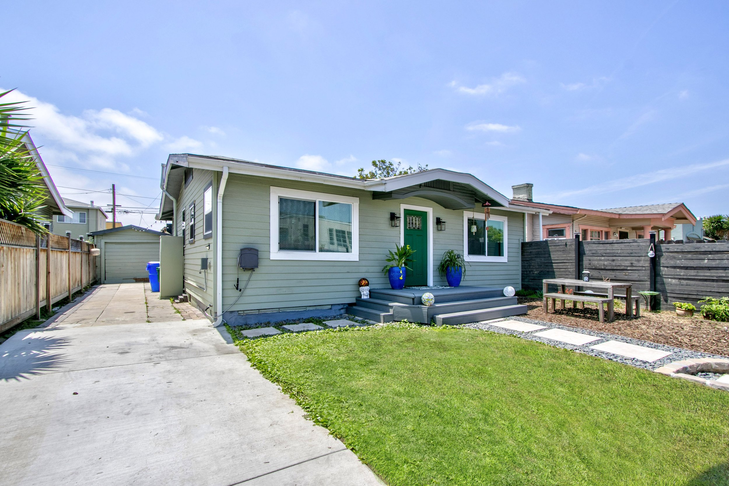 4040 35th St-004.jpg