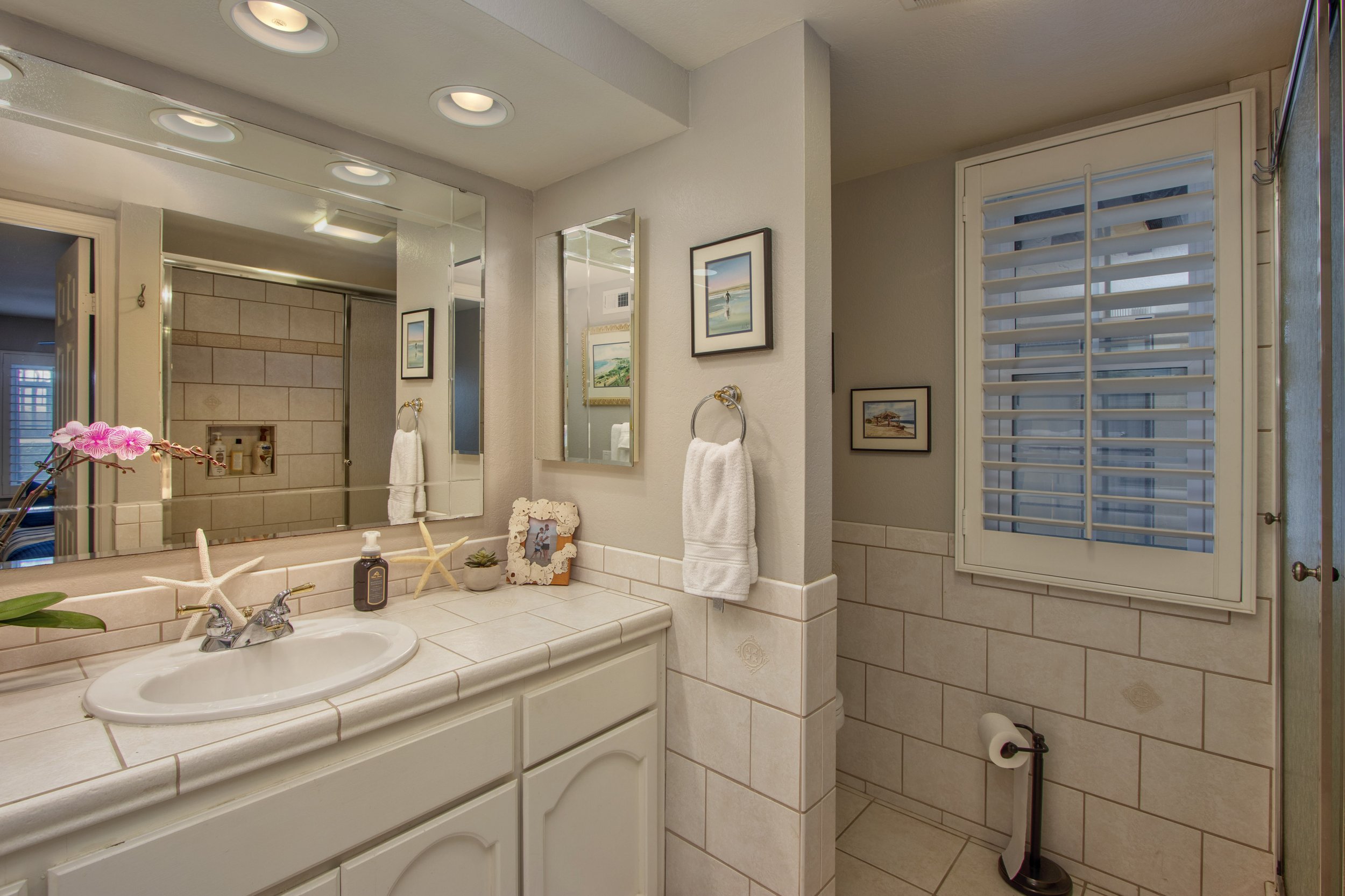 4034 Ampudia St-0024.jpg