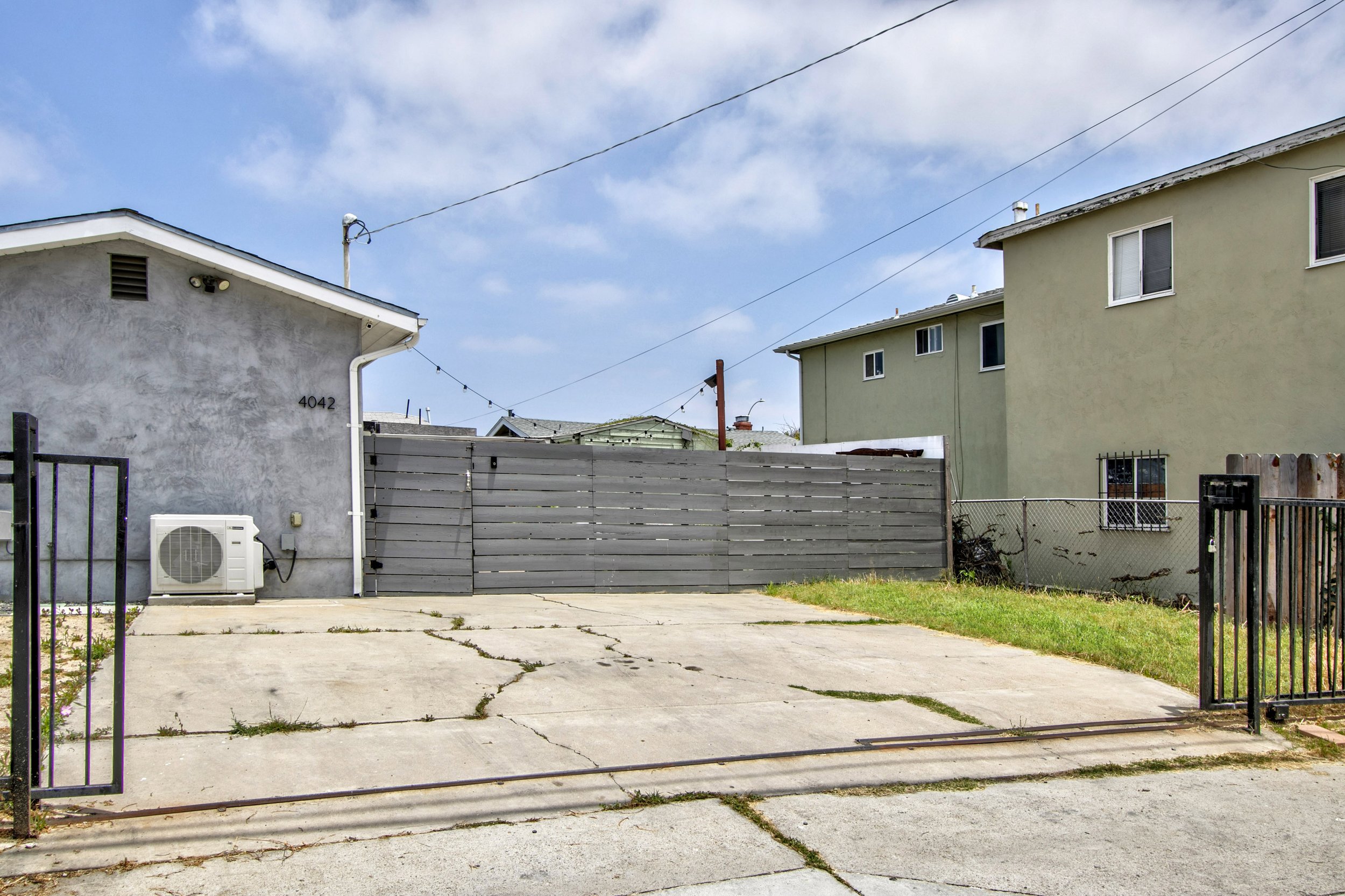 4042 35th St-016.jpg