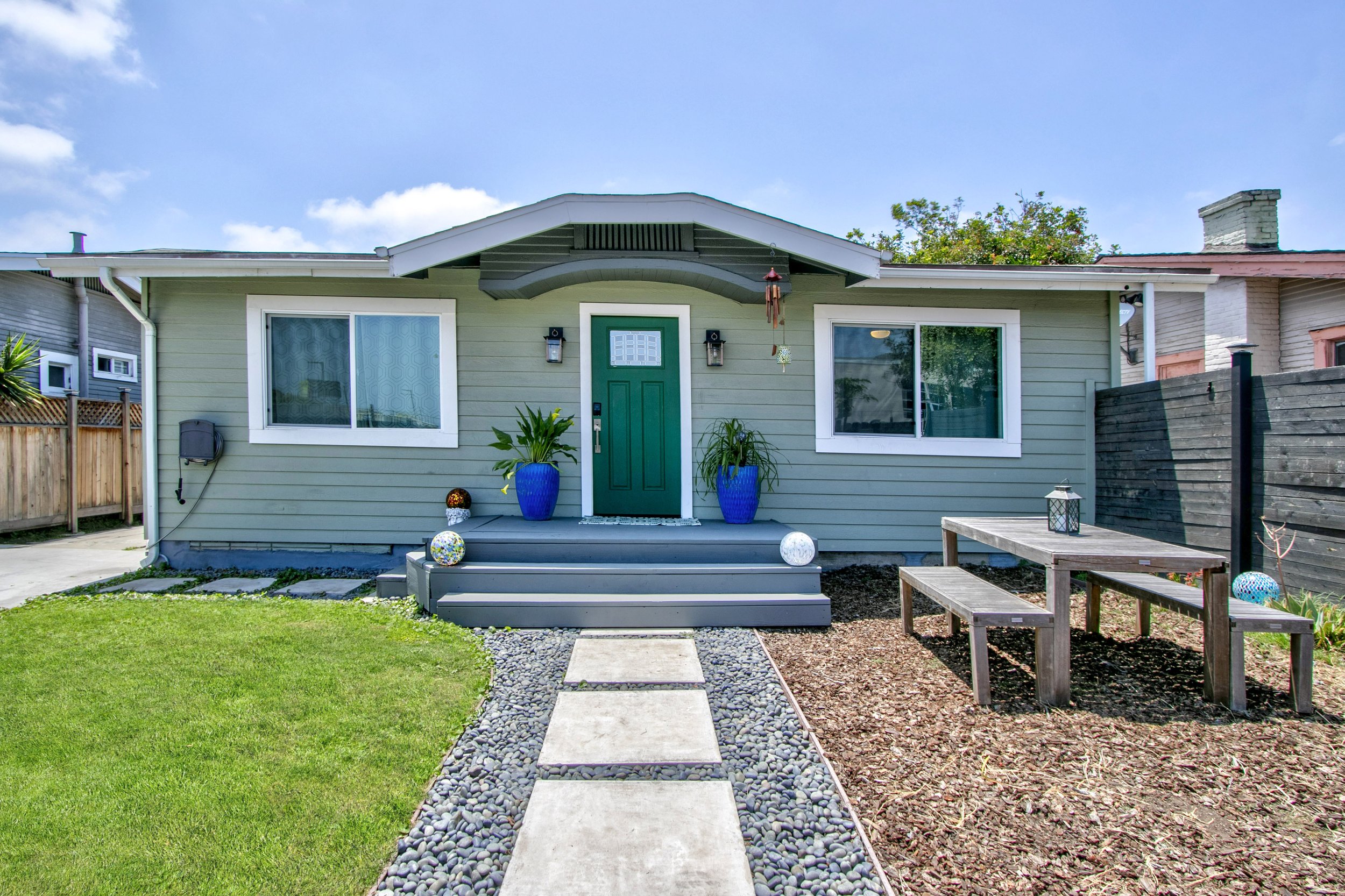 4040 35th St-002.jpg