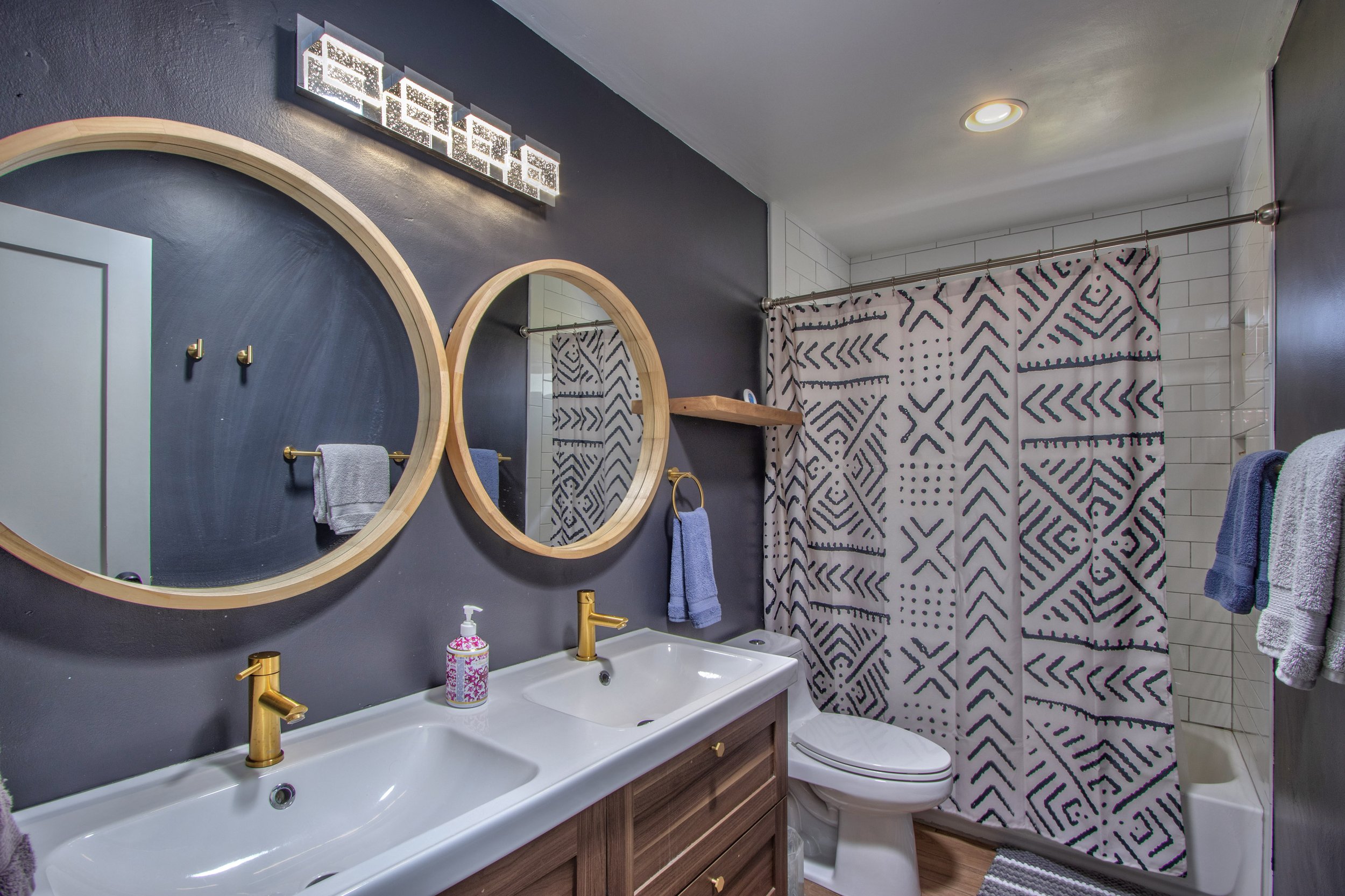 4042 35th St-012.jpg