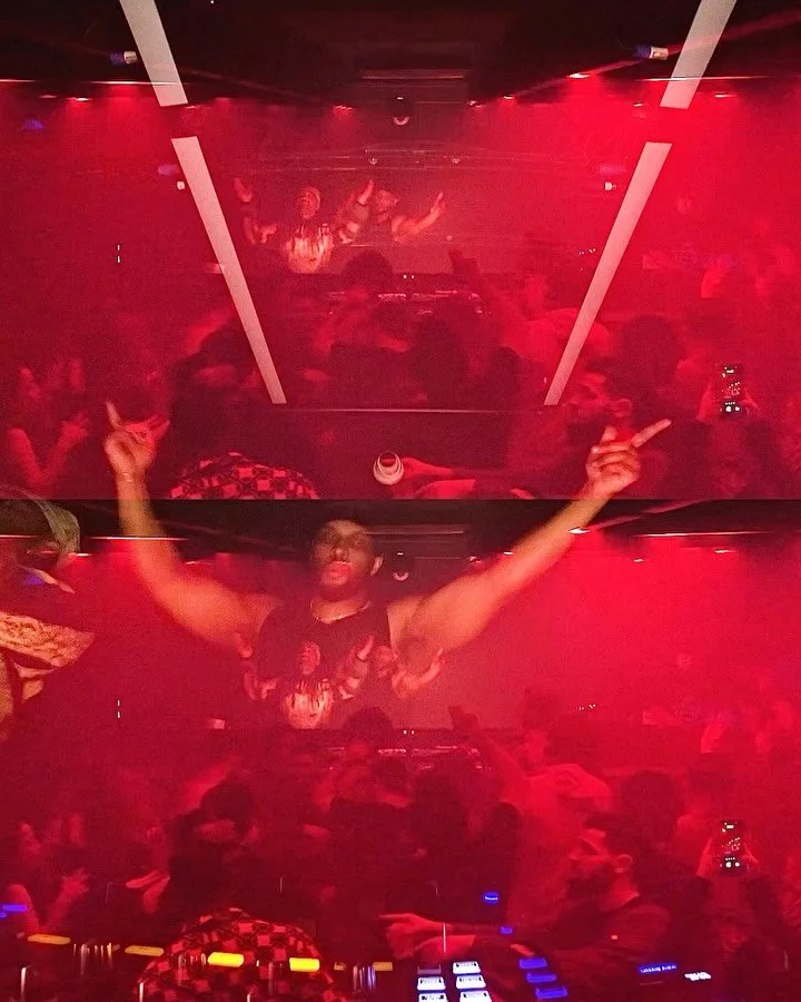 Had to hit a baile run to end this set. Last slide is top 3 dance songs of all time 😮&zwj;💨