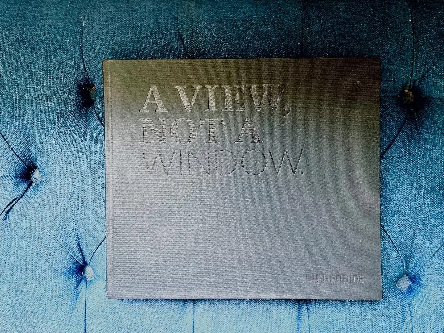 World book day
#worldbookday #architecturebooks #aviewnotawindow #framingviews #moorearchitecture #architecture #architectureanddesign #skyframe_global