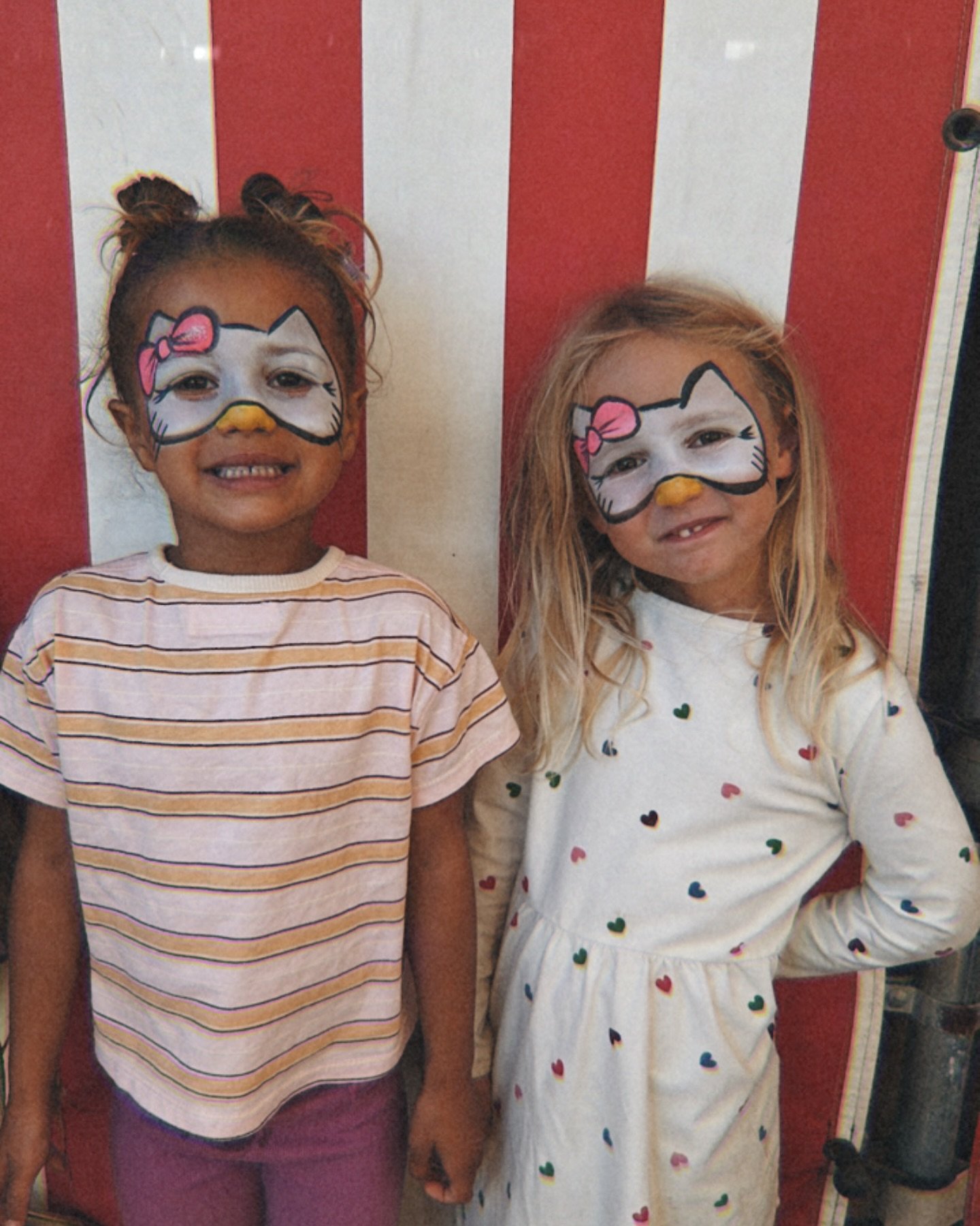 Fall in LA, and we&rsquo;re soaking it in&mdash;tractor rides, pumpkins, and corn maze wins. Face paint fun under skies so clear, just us and the city we hold dear. @underwoodfamilyfarms 🍂🎃