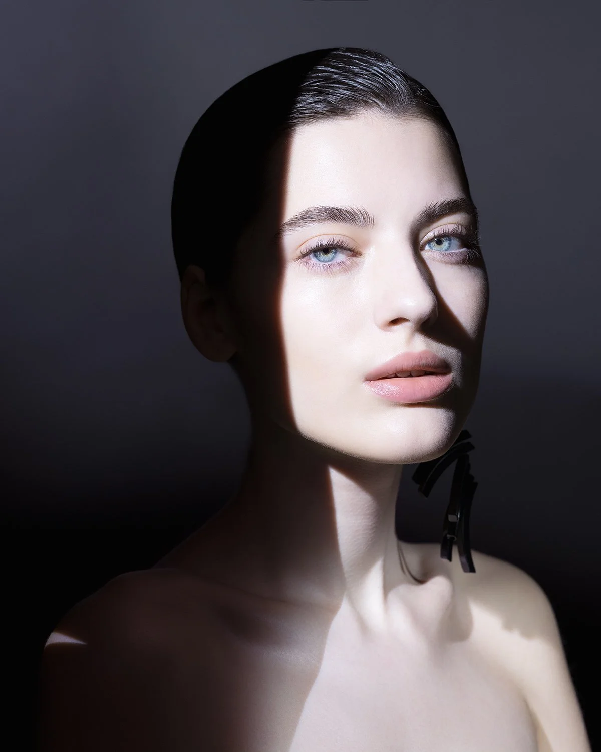 08_ADV_ArmaniBeauty_20Years_Campaign_2020_Marcus_Schaefer_01.jpg