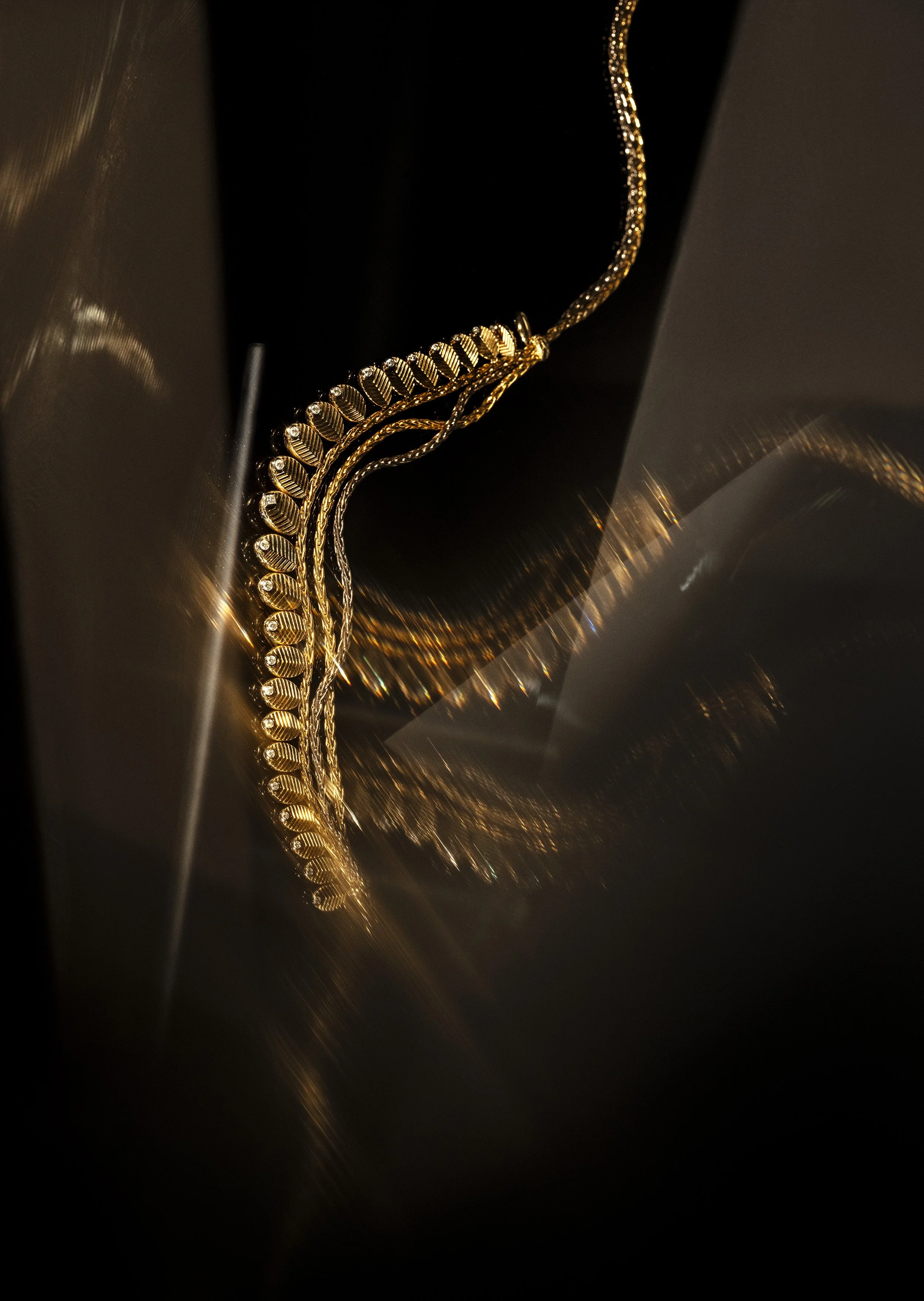 03_Marcus_Schaefer_Photographer_Twin_Cartier_2023.jpg
