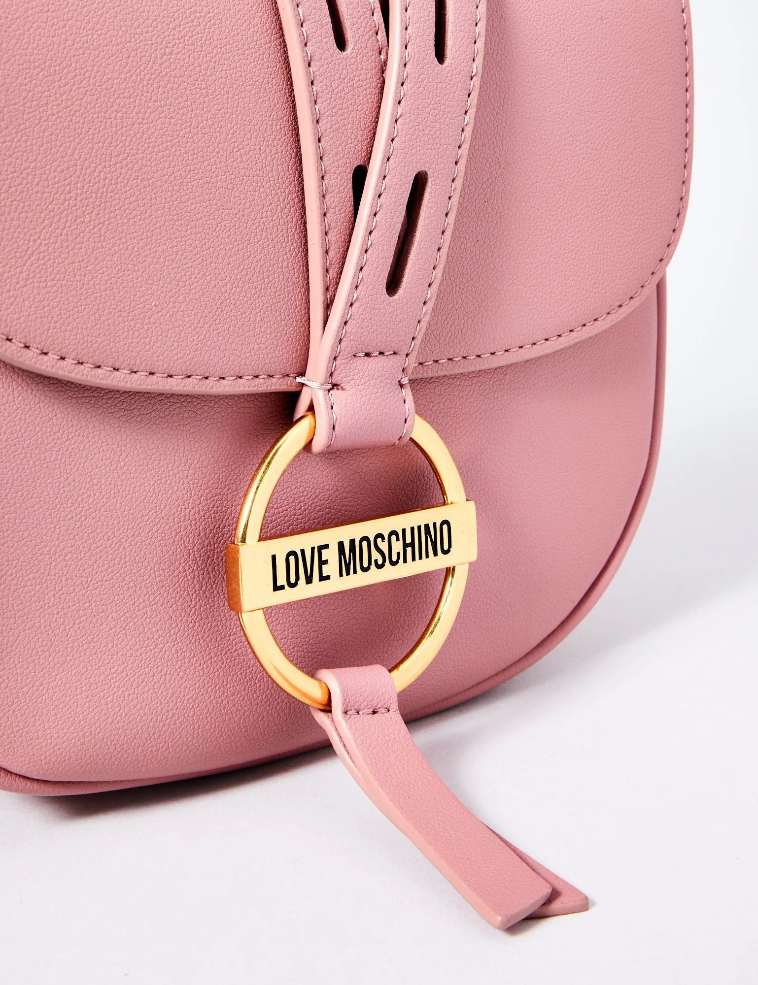 Raul-garcia-still-life-love-moschino.03.jpg