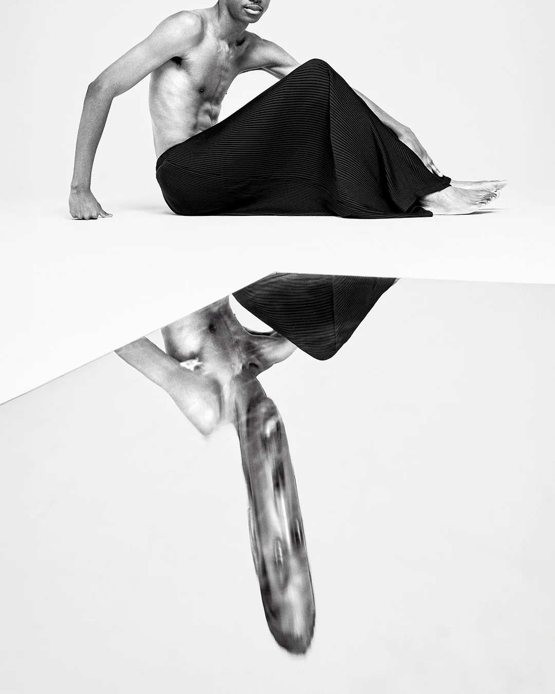 raul-garcia-photography-fashion-conceptual-london-photographer-menswear-08.jpg