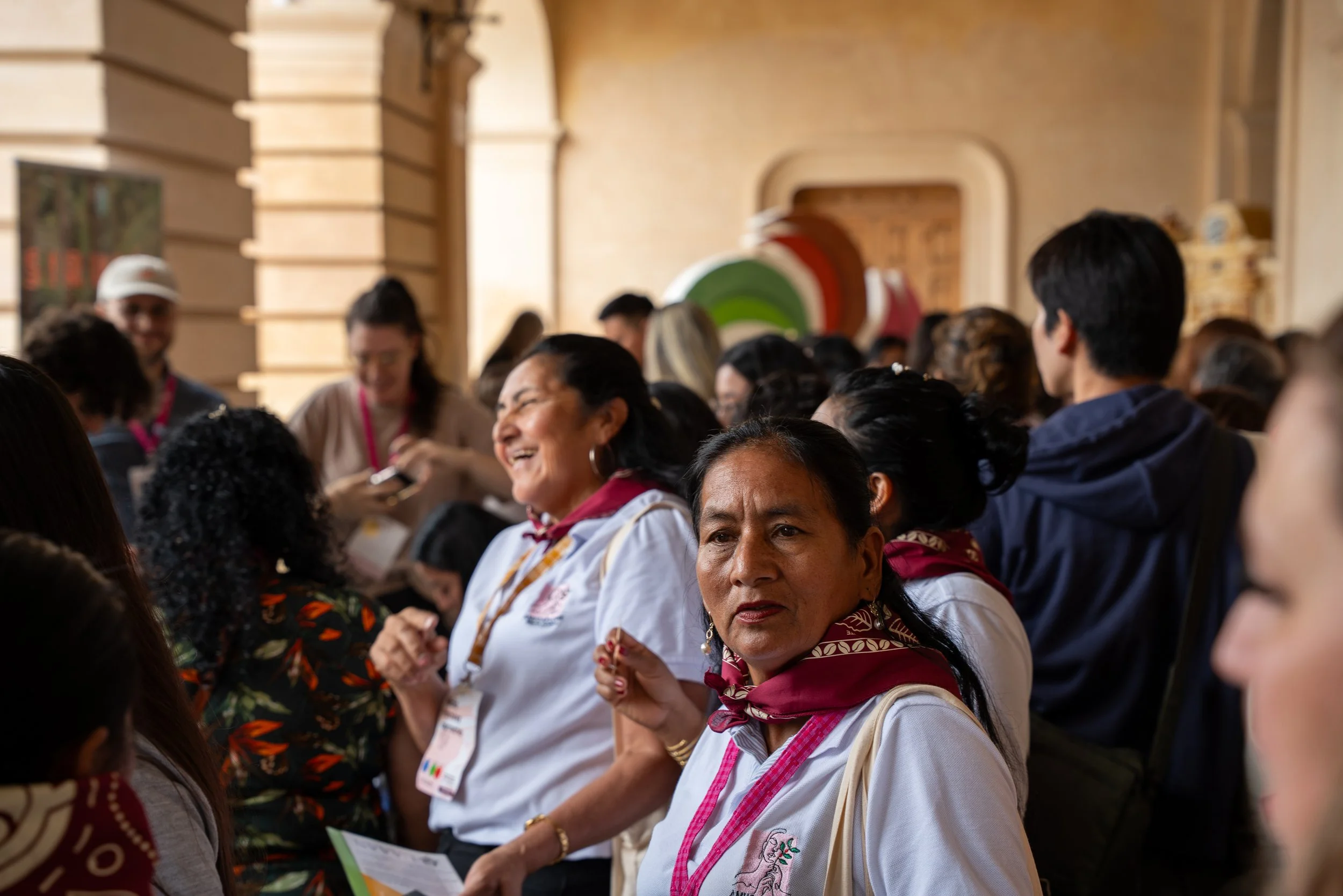 Meet the women redefining the coffee industry | Las mujeres que están redefiniendo la industria del café