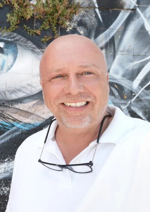 Dr. Michael Gerlich