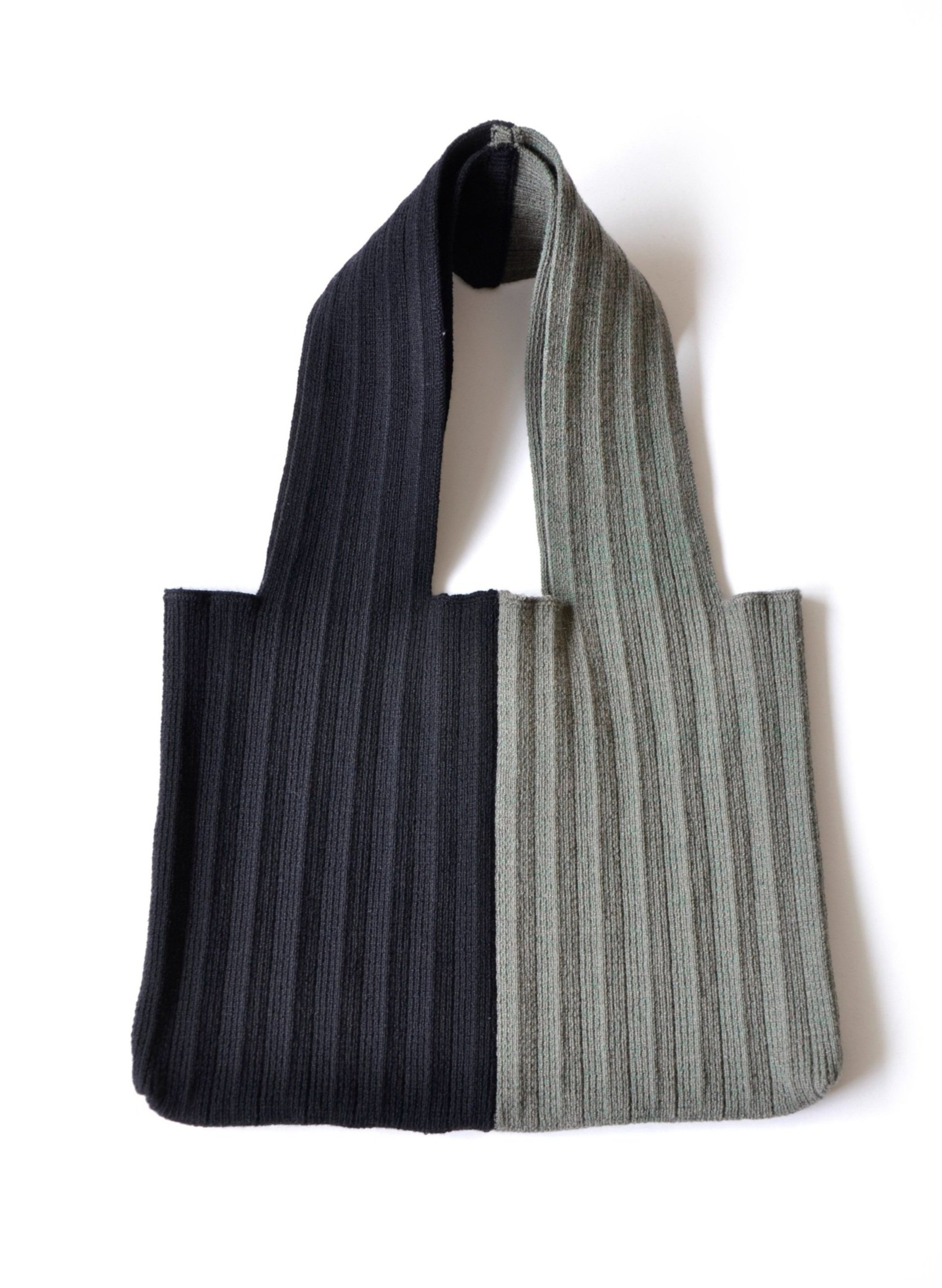 PLEAT BAG - SMALL