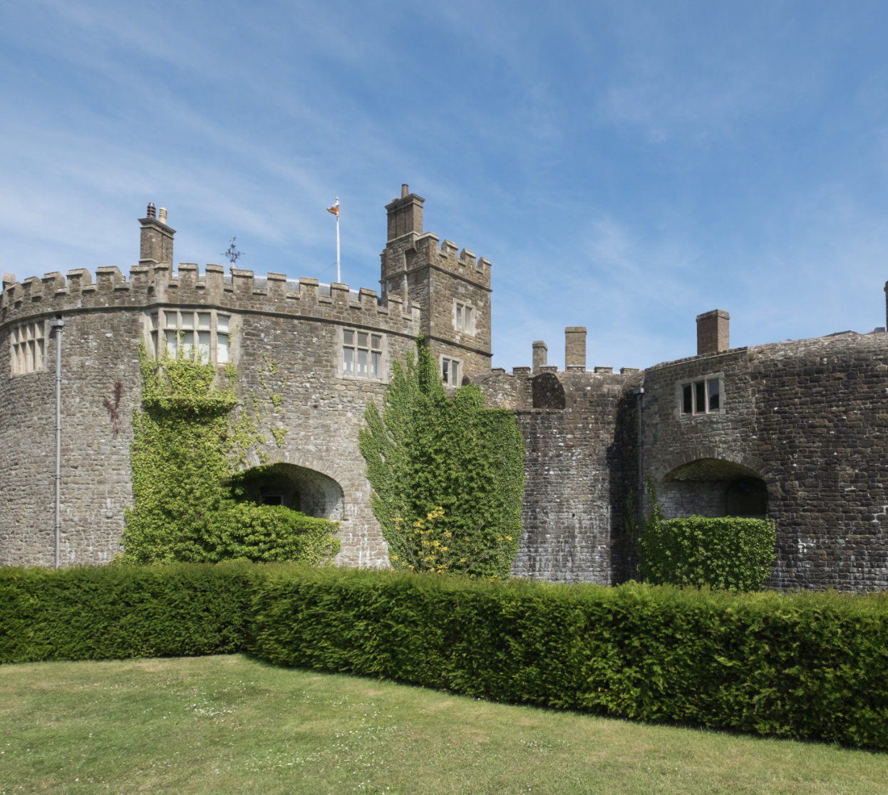 Walmer Castle & Gardens 1.png