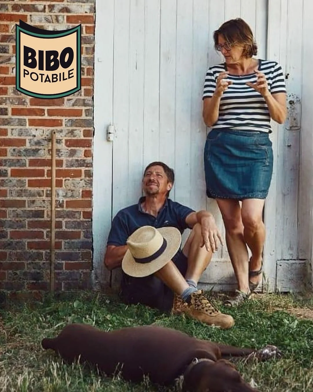 C’è un luogo in Borgogna dove il passato e il futuro del vino si incontrano: Dᴏᴍᴀɪɴᴇ ᴅᴇ ʟᴀ ʟᴜᴏʟʟᴇ
Olivier e Sandrine Dovergne non gestiscono solo 8 ettari di vigne; ne onorano la storia, risalente agli anni ‘70, e ne plasmano il f