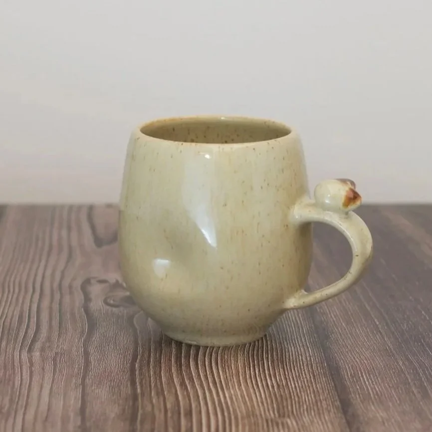 Nyanko Mug (Custard Shino)