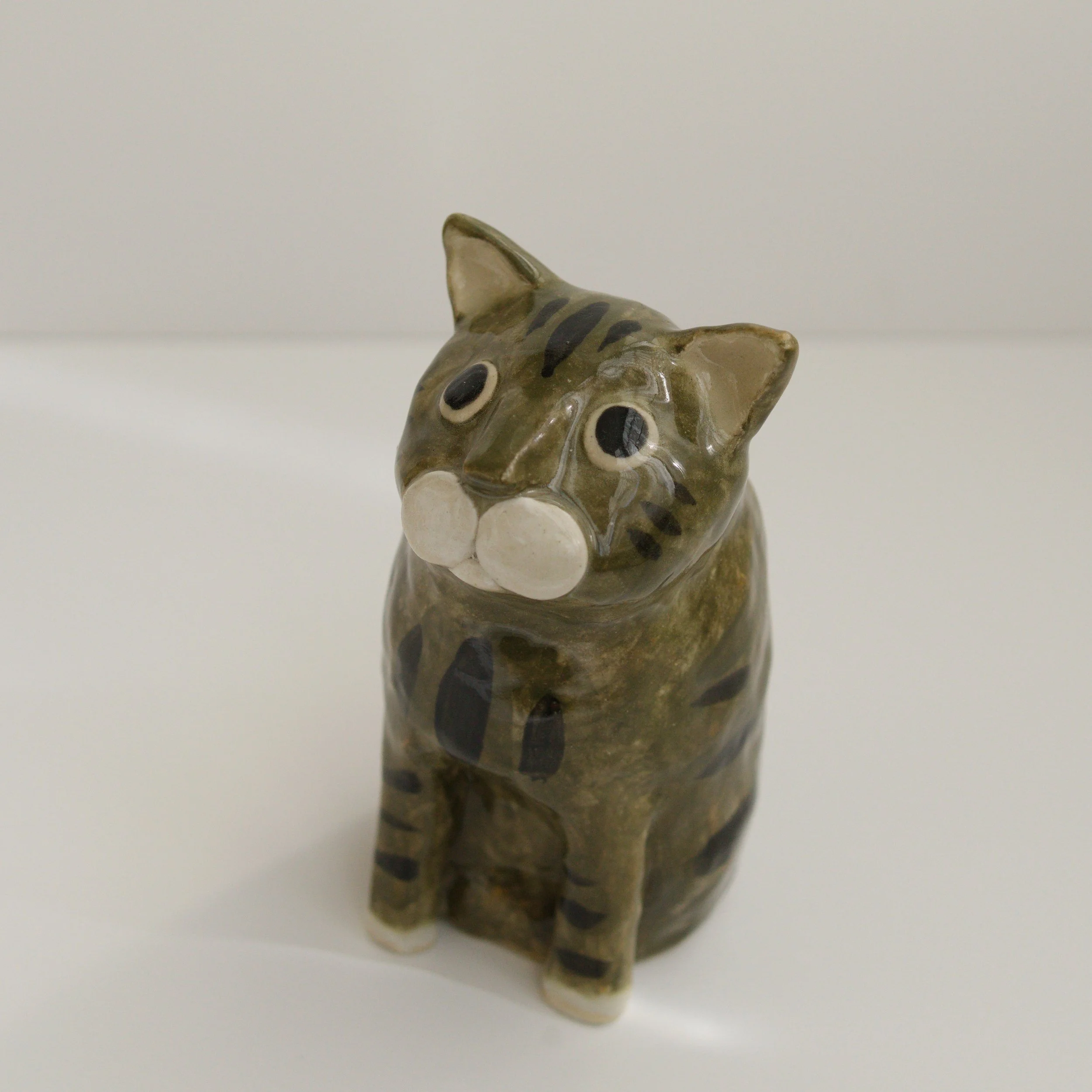 Cat vase (Tabbi)