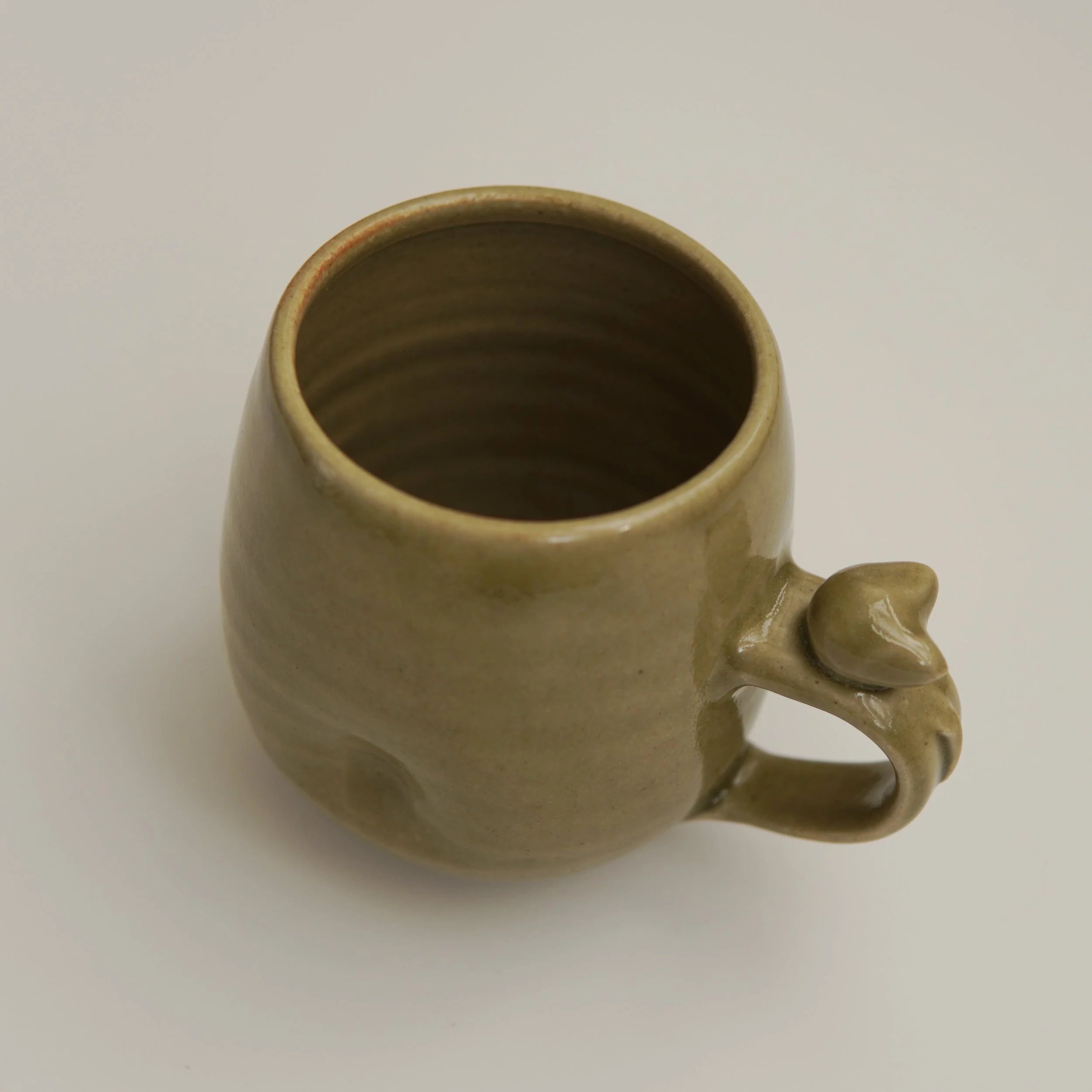039_Nyanko_mug_stuGreen_topDown_sq_DSC0022.jpg