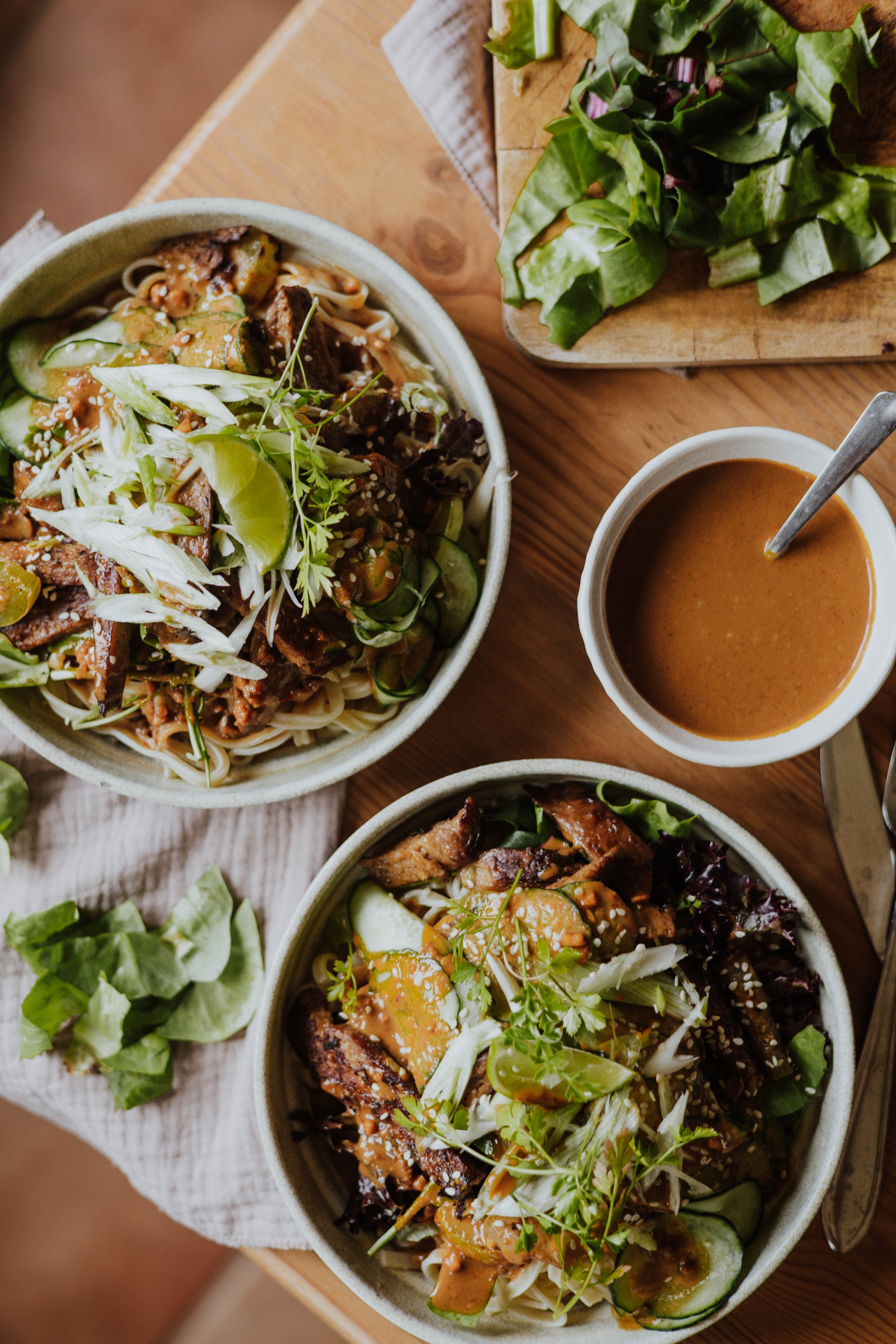 Cold noodle salade met seitan
