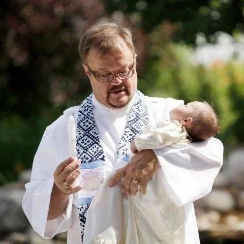 Carrot Top Studio creates unique ministry stoles such as this Baptism design. Shop contemporary clergy stoles today!