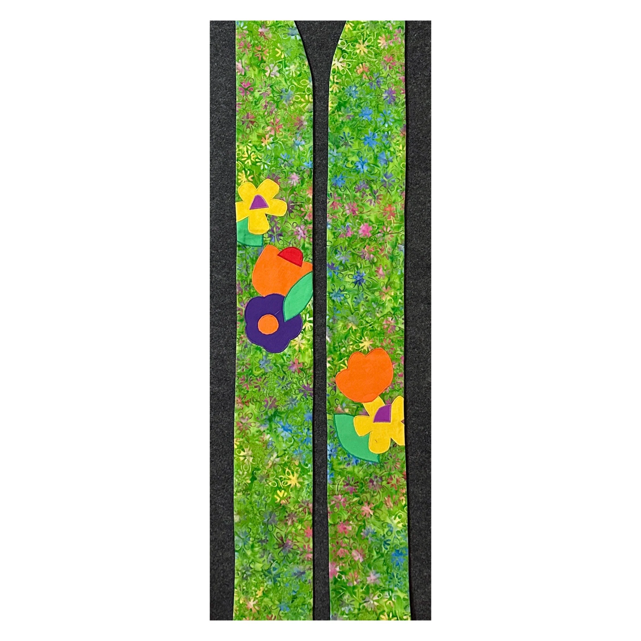 A bright and cheerful green stole for Ordinary Time with flowers by Carrot Top Studio.