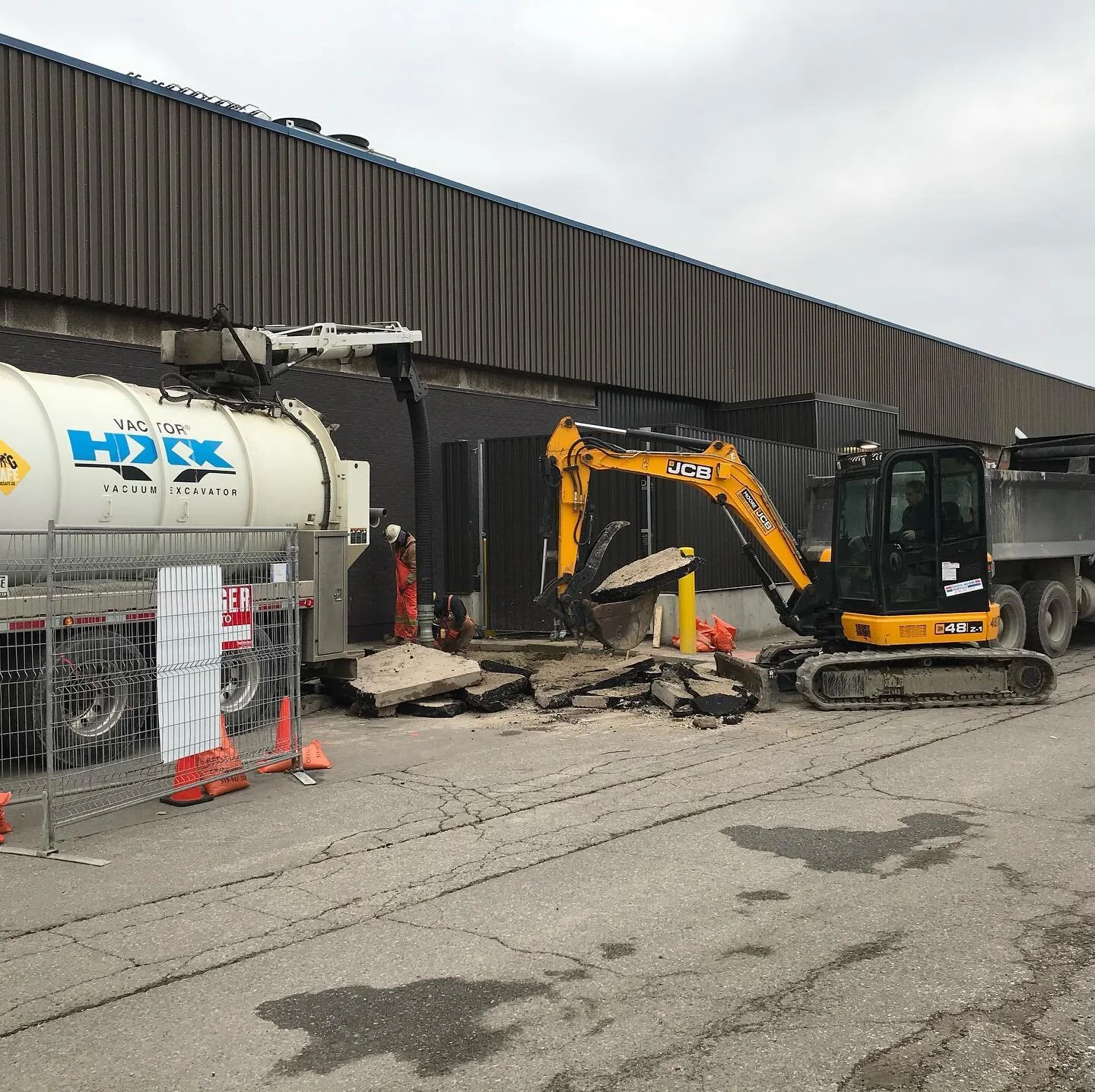 Sewer repair in action #gtacontractor #sewerwatermain #construction