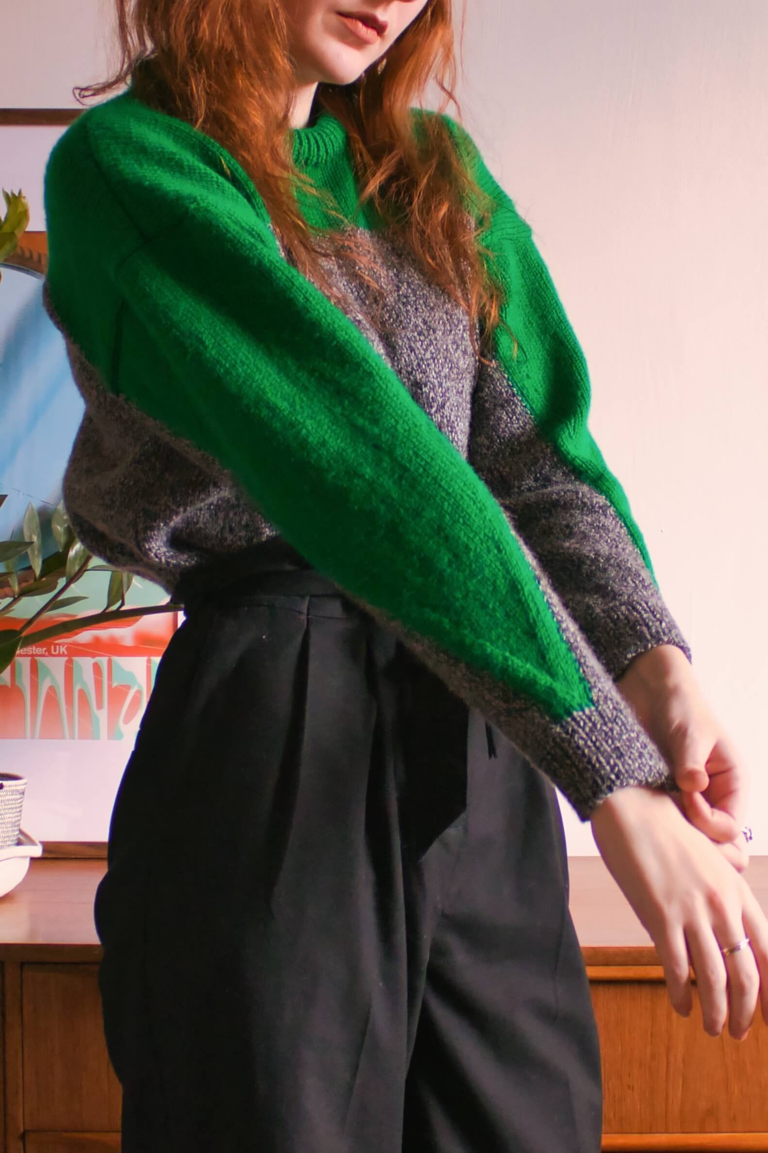 the-knit-mix-and-match-dk-sweater-crew-neck-tapered-sleeves-7.jpeg