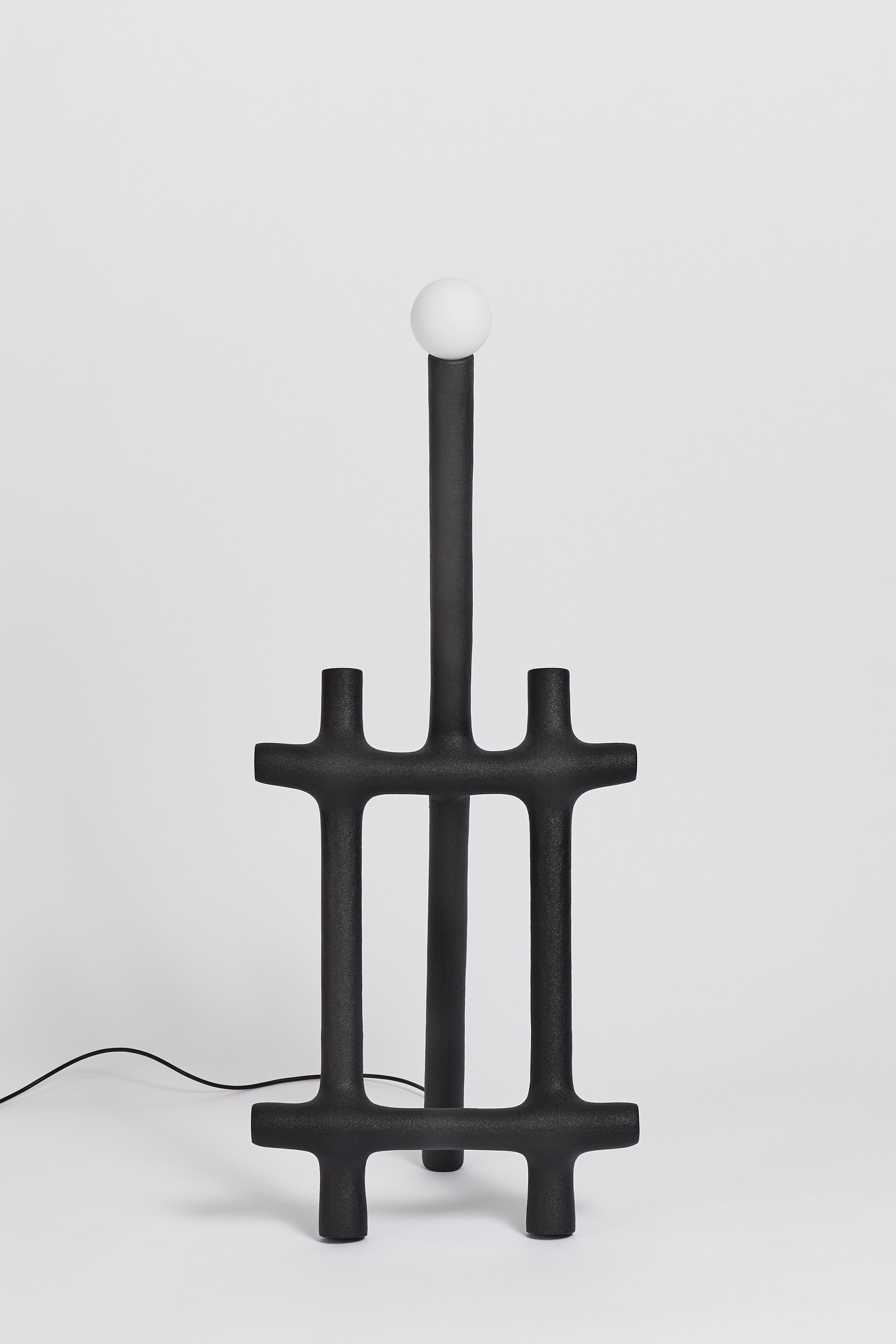 02_Hot Wire Extensions_Design Fabio Hendry_Frame Light Black Coated_Photography Marco Rosasco_233.jpg