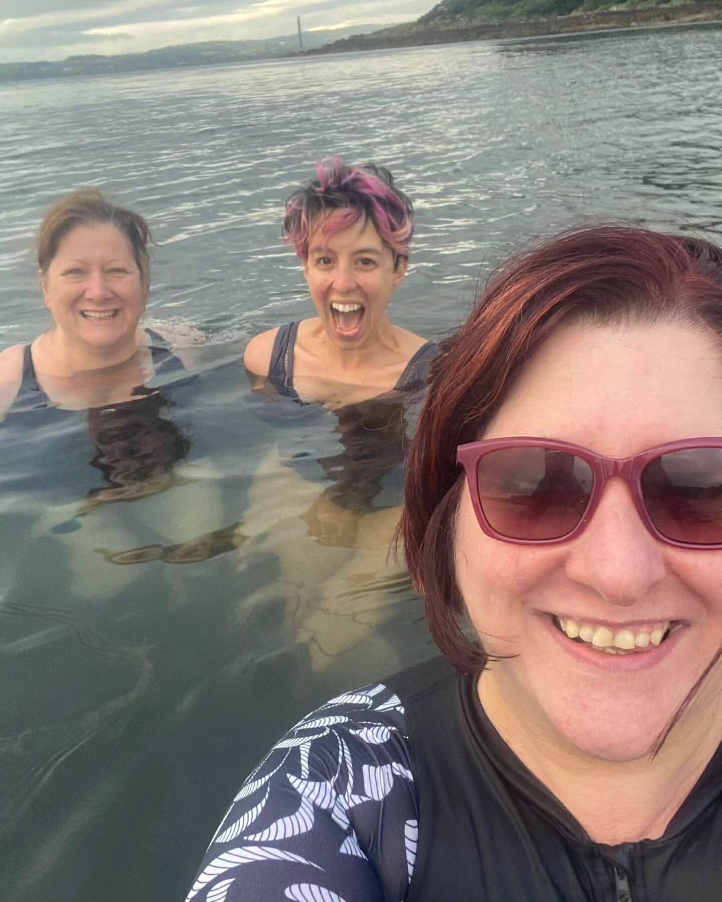 I did a thing. 
I woke up at 6 am and I went to the sea.

I did it because I know it is good for me, because it was something for nobody else and sometimes that is enough to feel like a treat. 

I did it because I had awesome women with me, and women