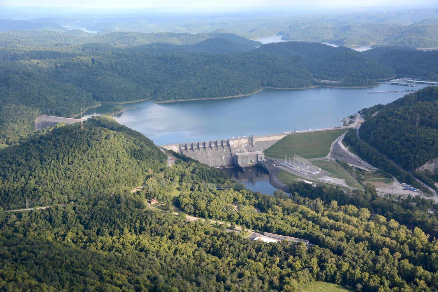 Center Hill Dam.jpg