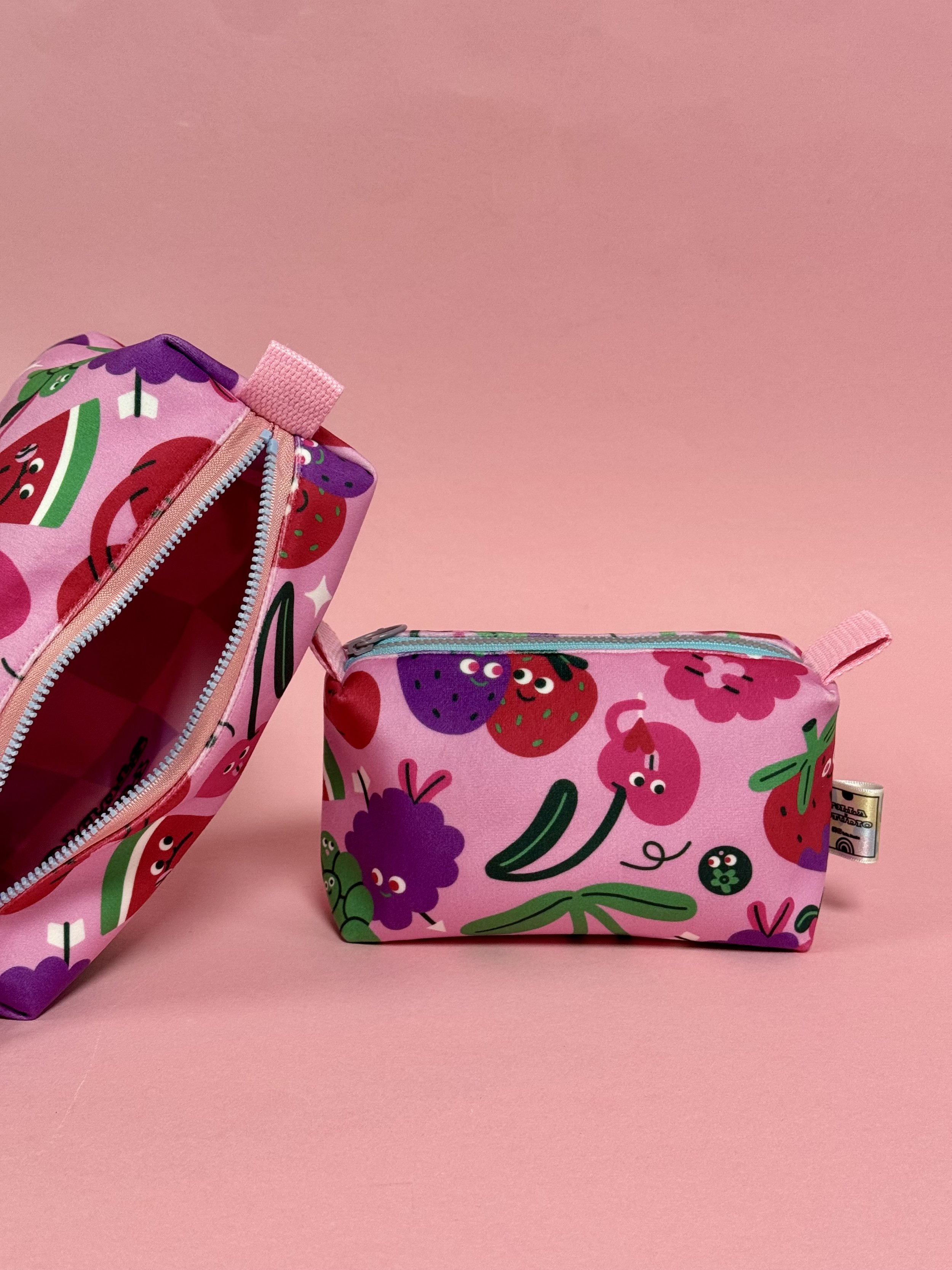 Mini Luxury Velvet Boxy Pouch - Yolla x Lauren Morsley