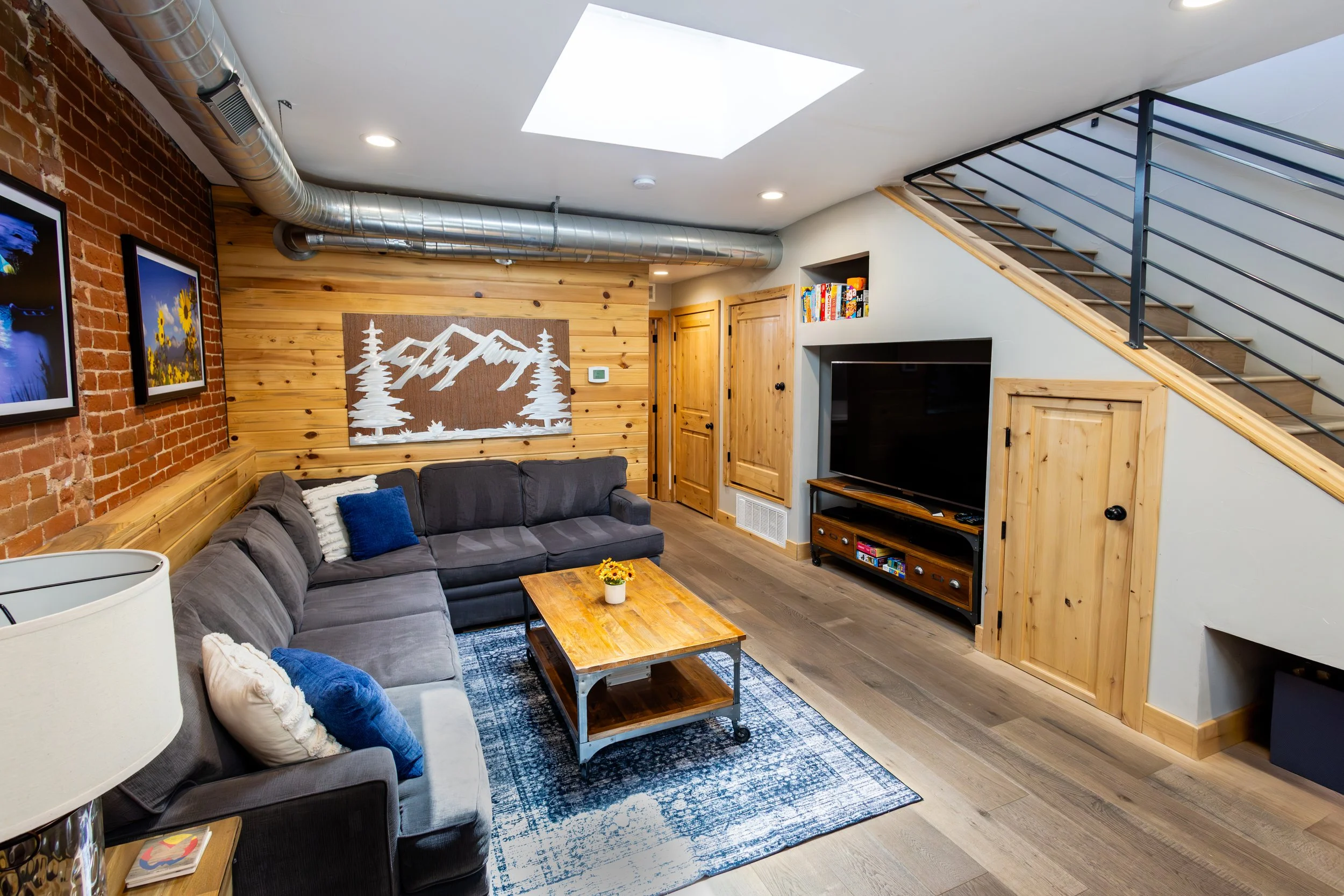  Professional real estate photography in Salida, Colorado, helping real estate agents, homeowners, Airbnb hosts, builders, contractors, and property managers showcase properties at their best. Sydney Conrad Photography creates bright, accurate, profe