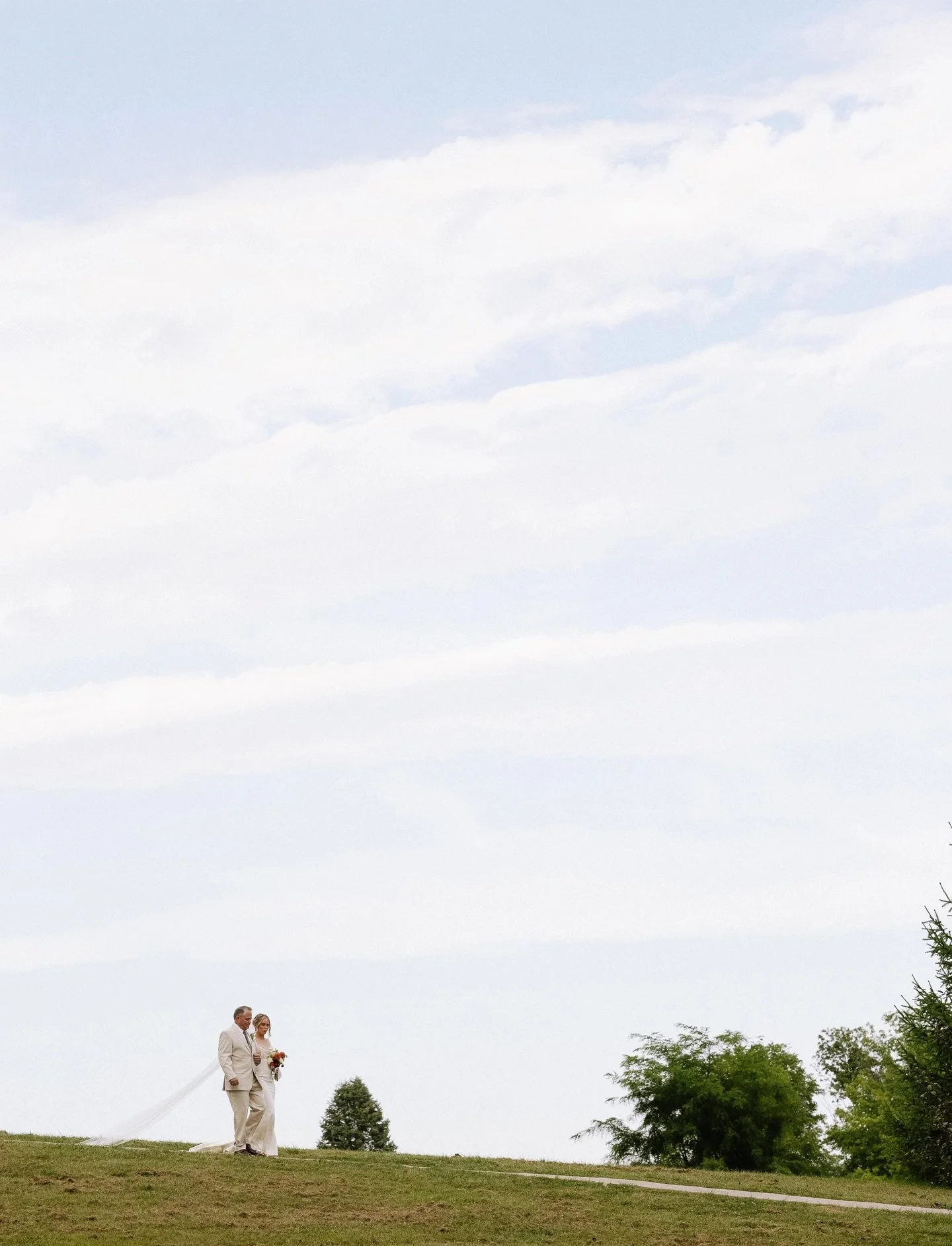 Here to say THANK YOU to all of you who support this dream job of mine 💌 Appreciating every like, comment, share, booked session, and positive word a little extra today!