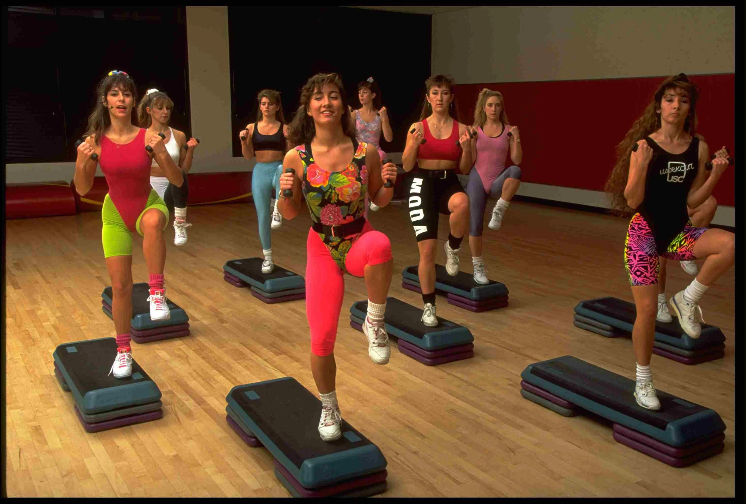 Aerobics-Step-Mike-Powell-Allsport-Getty-Images-Sport-56a9cb2c3df78cf772aa96c8.jpeg