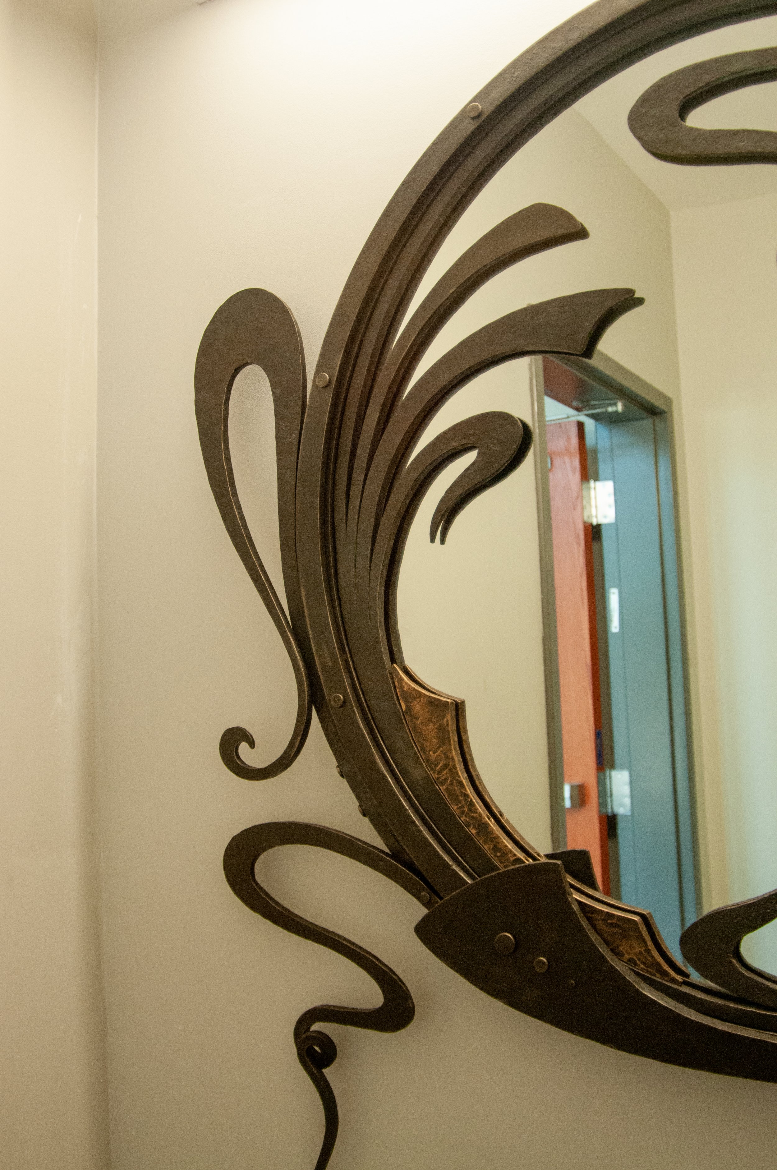 bottom mirror detail 5.jpg