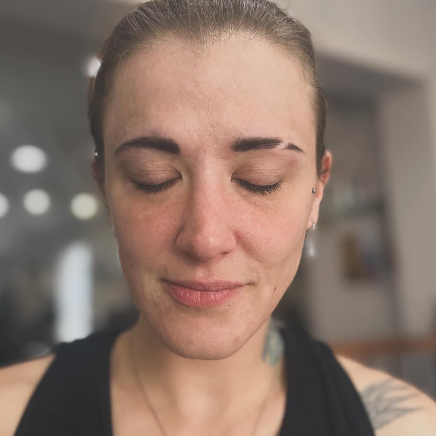 Don&rsquo;t forgot to book your next eyebrow lamination with your next hair appointment! 

Or stop in and see @pasha_pamfox for an eyebrow wax 💕

📍Top Knotch Salon 
108 East Maple Ave
Langhorne, PA 19047
📞 (215) 741 - 7041 

Link in Bio to Book an