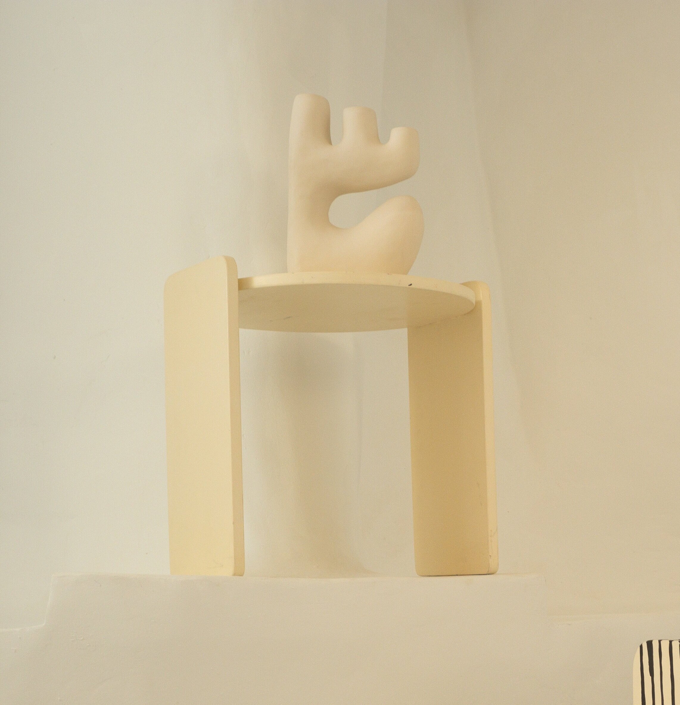 ST+white+side+table.jpg