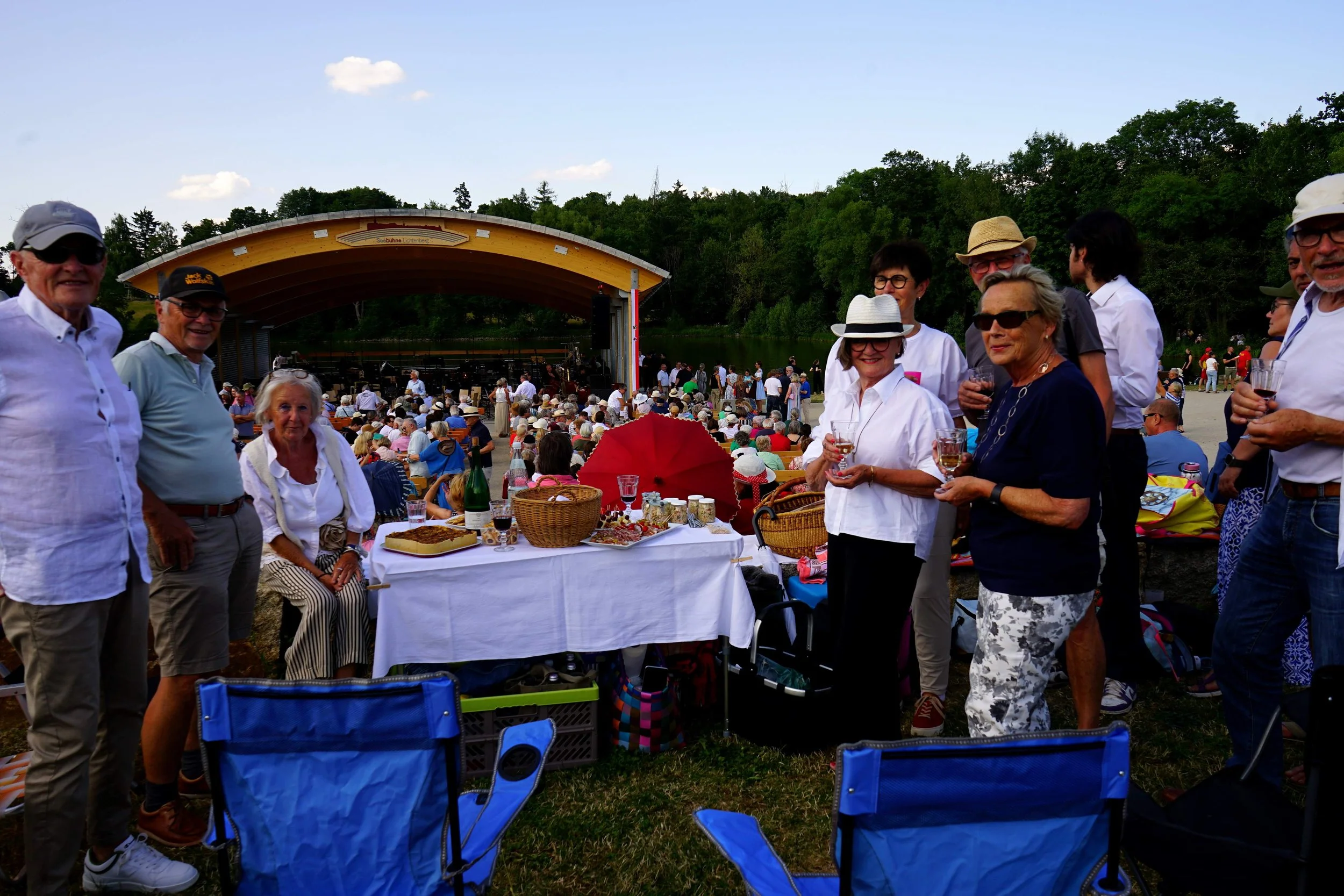 Foto: Helmut Welte; 29.06.2025
Einweihung Seebühne am Frankenwaldsee Lichtenberg - Carmina Burana mit den Hofer Syphonikern und dem Universitätschor Regensburg