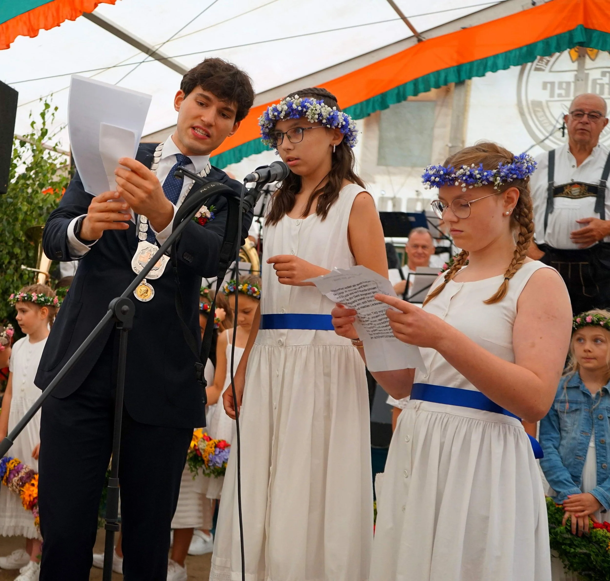 Foto: Helmut Welte; Eröffnung Wiesenfest im Zelt- 2025