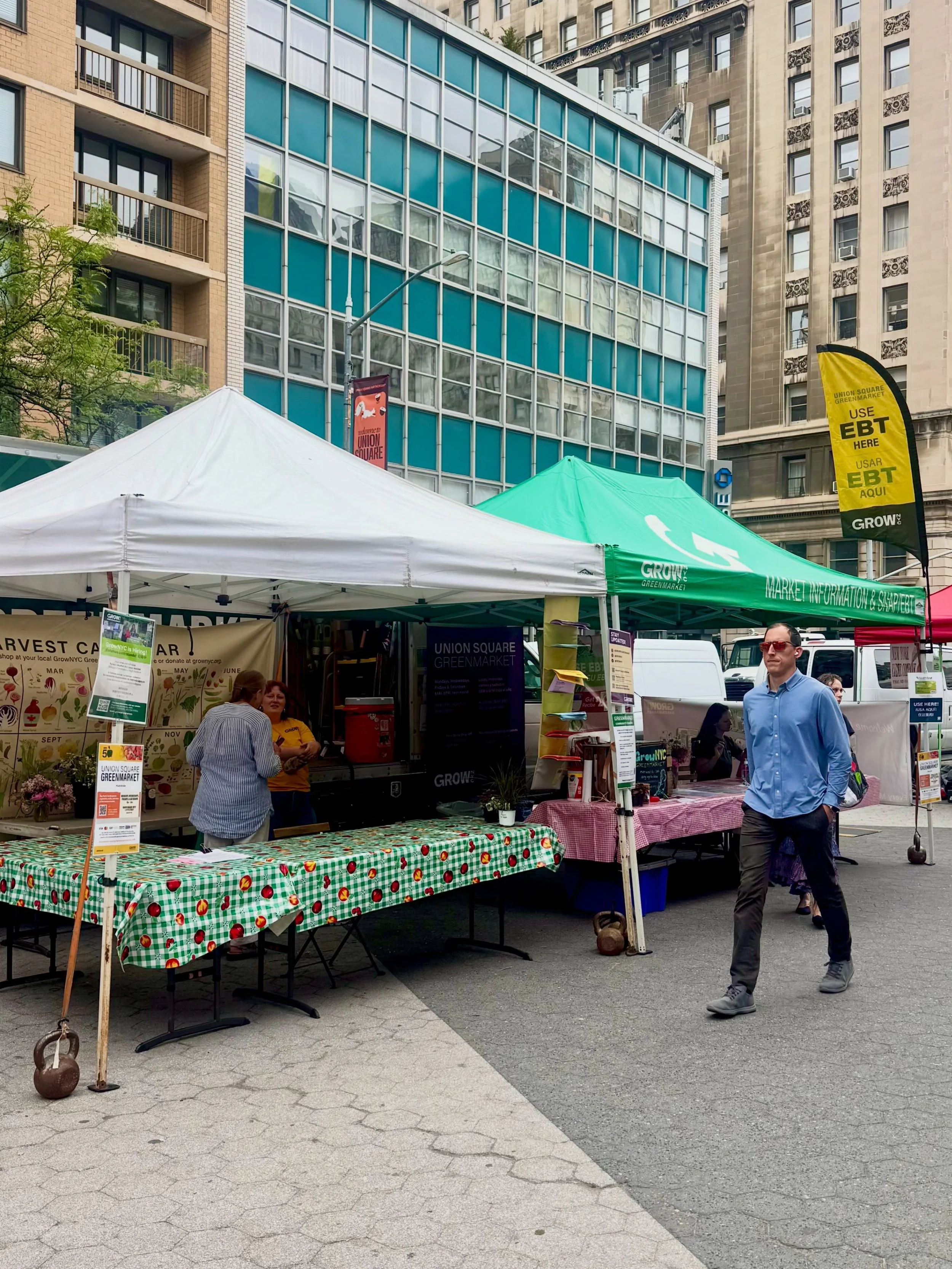 It&rsquo;s not an NYC trip without a visit to Union Square Greenmarket 🗽🥬

Last week, while in the big 🍎, our team made a quick pit stop at one of the meccas of markets @grownycgreenmarket.  Set in one of the city&rsquo;s most iconic spaces, it ac