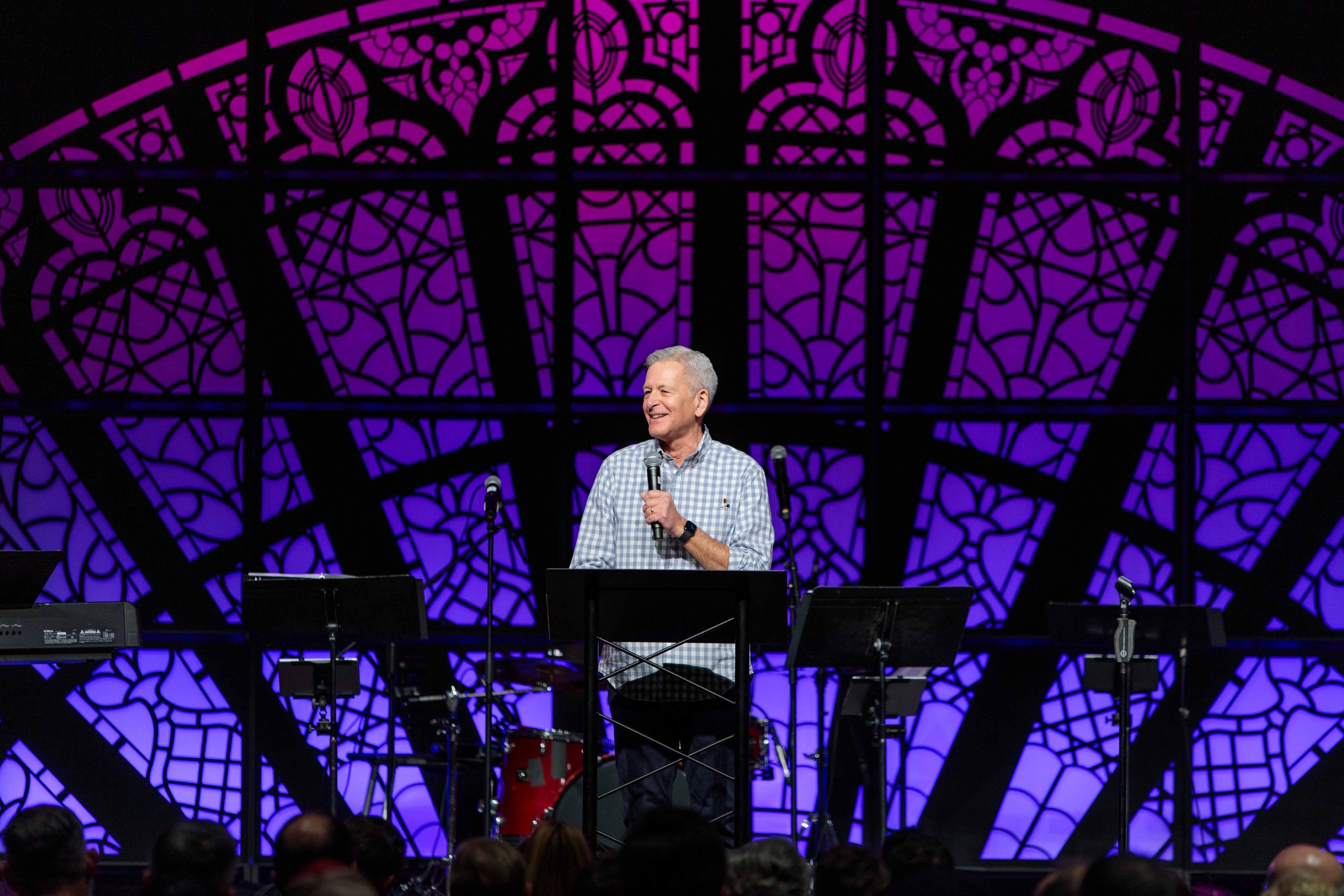  Mark Prater, Executive Director of Sovereign Grace Churches giving his State of the Union address at the 2023 Council of Elders Meeting preceding the Pastors Conference: The Church of Christ and the Triumph of Truth. 