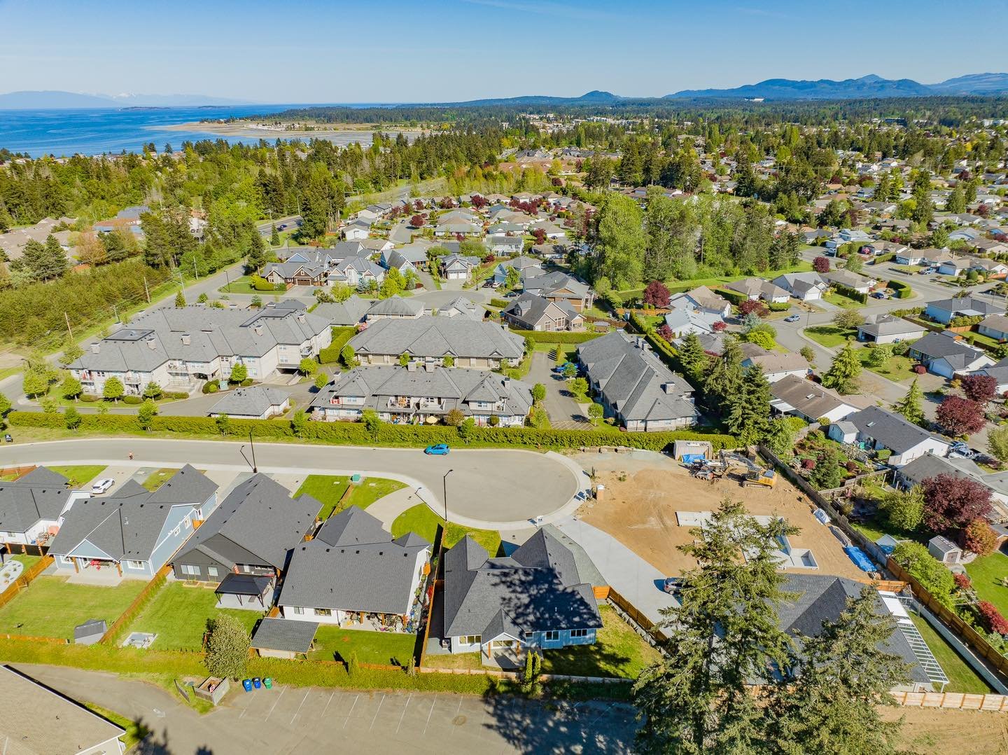 Armando Conejos Personal Real Estate Corporation just sent over these fresh drone shots of our Sun West Place development.

These homes have been so great to build for our crews for a few reasons.

First, the proximity to the beach and wilderness are
