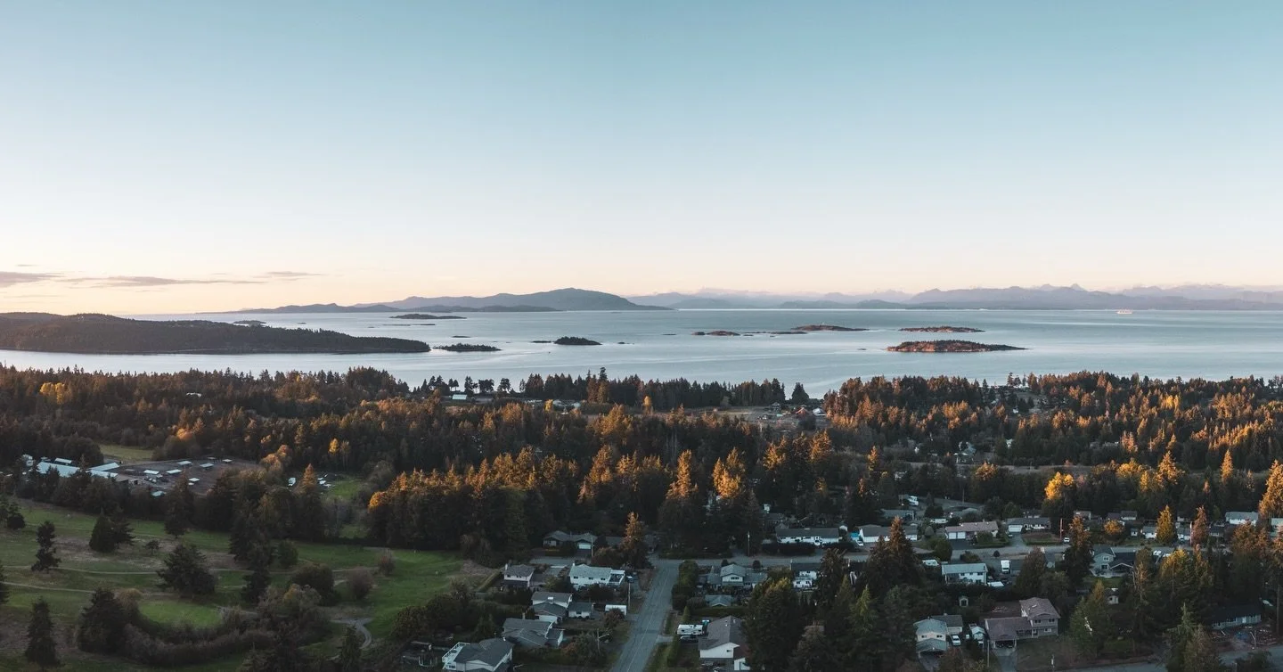 R Dolan Construction has been operating in Lantzville, BC and the surrounding areas for decades. 

Our reputation for being fair, honest, and straight to the point along with our unwavering commitment to excellent work is why Vancouver Islanders trus