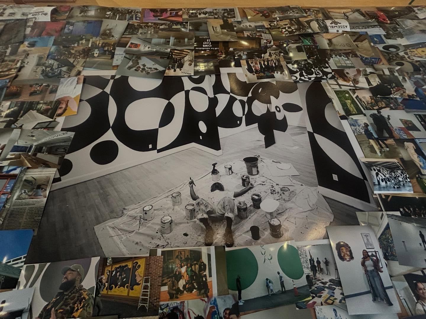 A table of 10 years including large scale photographs by former CAN Studio Artist @j.p.photog who has been documenting CAN workshops, exhibitions, artists, and events since he participated in a CANtemporaries Workshop in 2023. Join us at TENFOLD toni