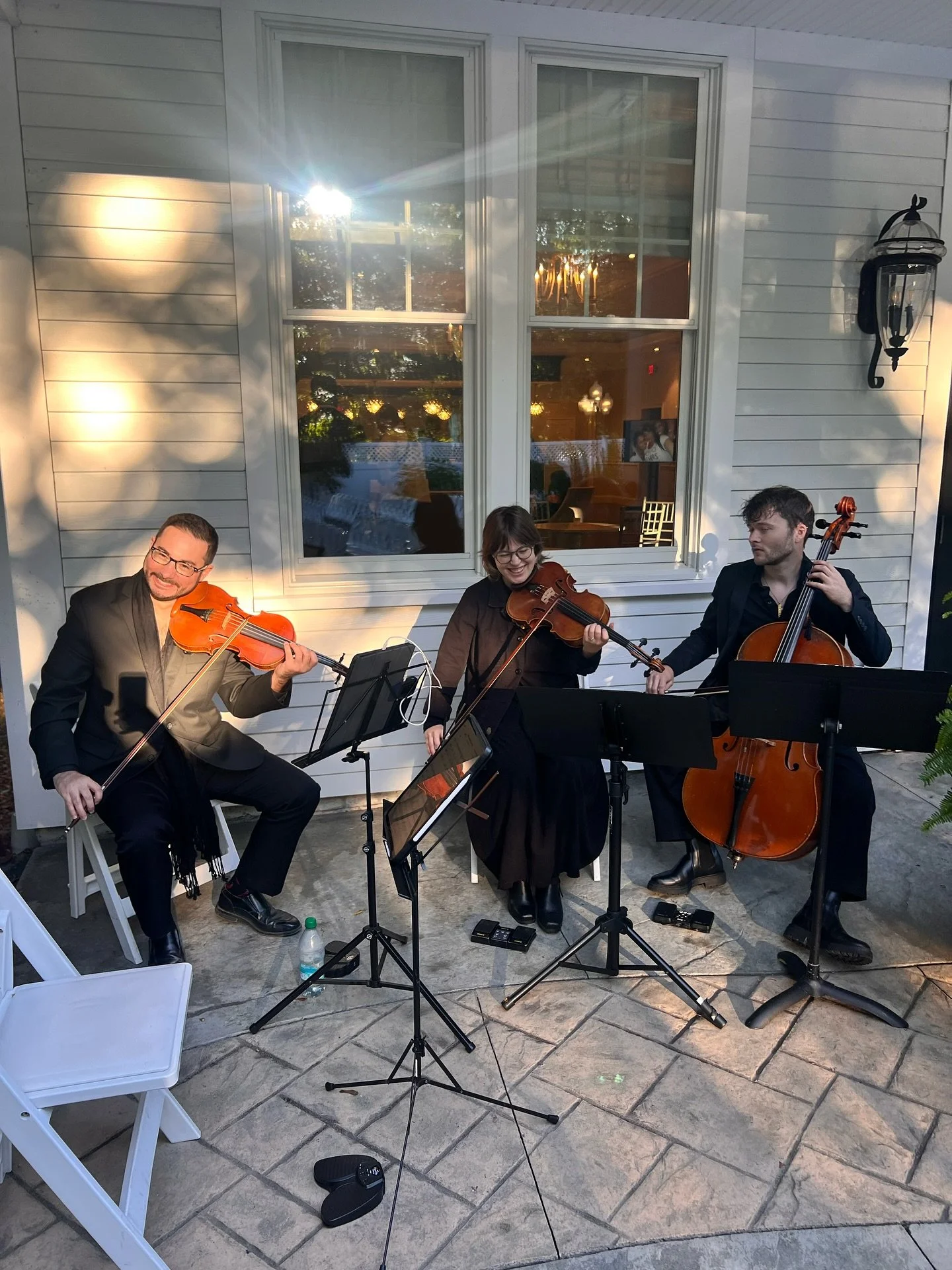 Am I dreaming? 😍 
Peterson &amp; Palmira&rsquo;s lovely day at the Saphire Estate 💚