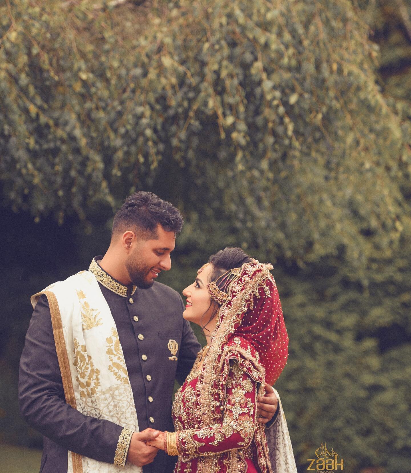 Rohan &amp; Maryam ❤️
Coz Love is all we need.
Xox
Zahra 
#zaak #zaakphotography #weddingstories #femaleweddingphotographeruk #weddingphotography #asianwedding #asianweddingphotography #femaleentrepreneurs💄 #femaleweddingphotographer #femaleweddingp