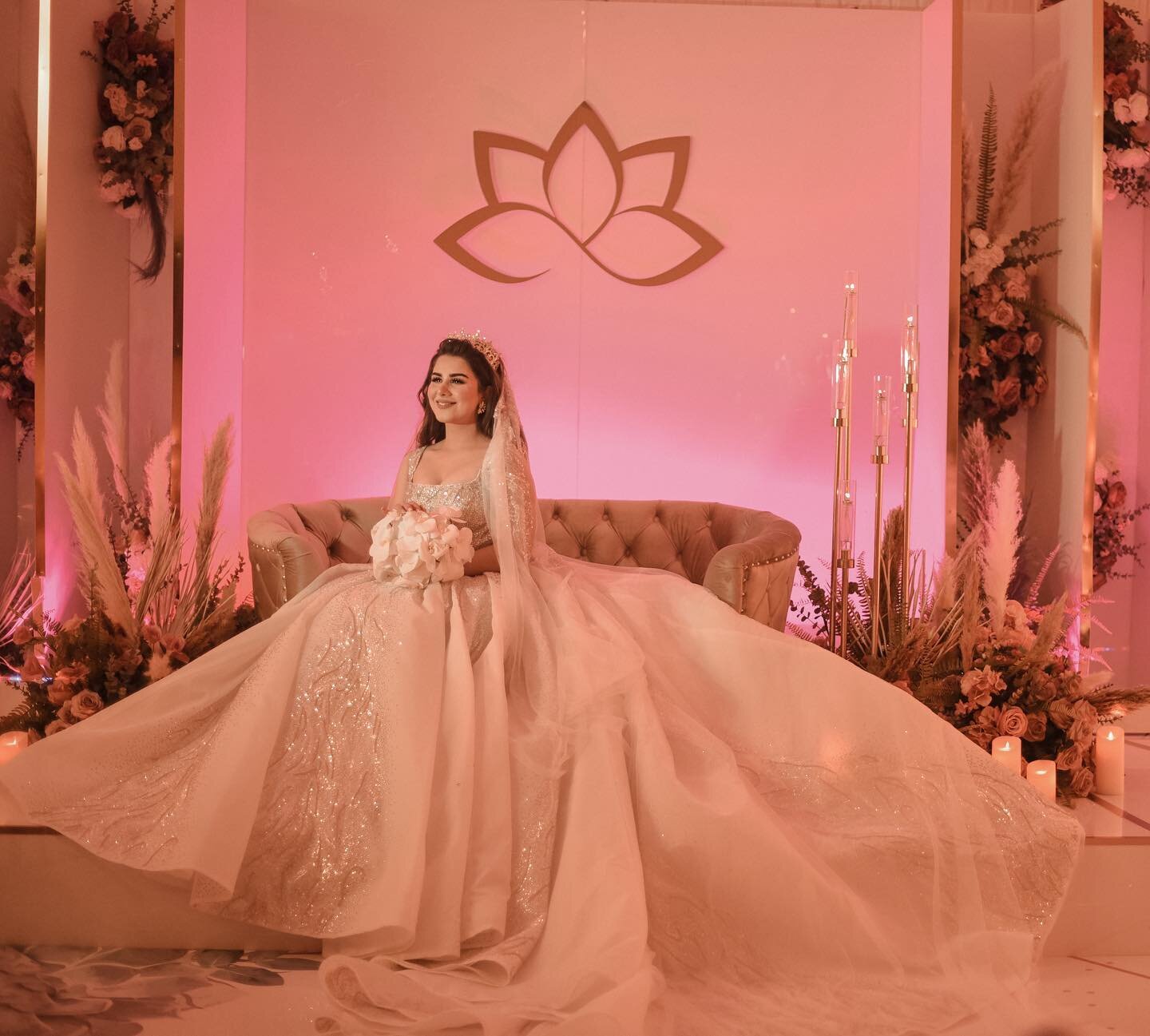 I mean this was one big beautiful dress.. and Rose carried it soooo elegantly.. 
Photography @zaakphotography 
Absolutely beautiful setup by @dreammoments 
Beautiful gown by @laseniora.bridal 
Makeup by @makeupbyanza 
#zaak #zaakphotography #weddingi