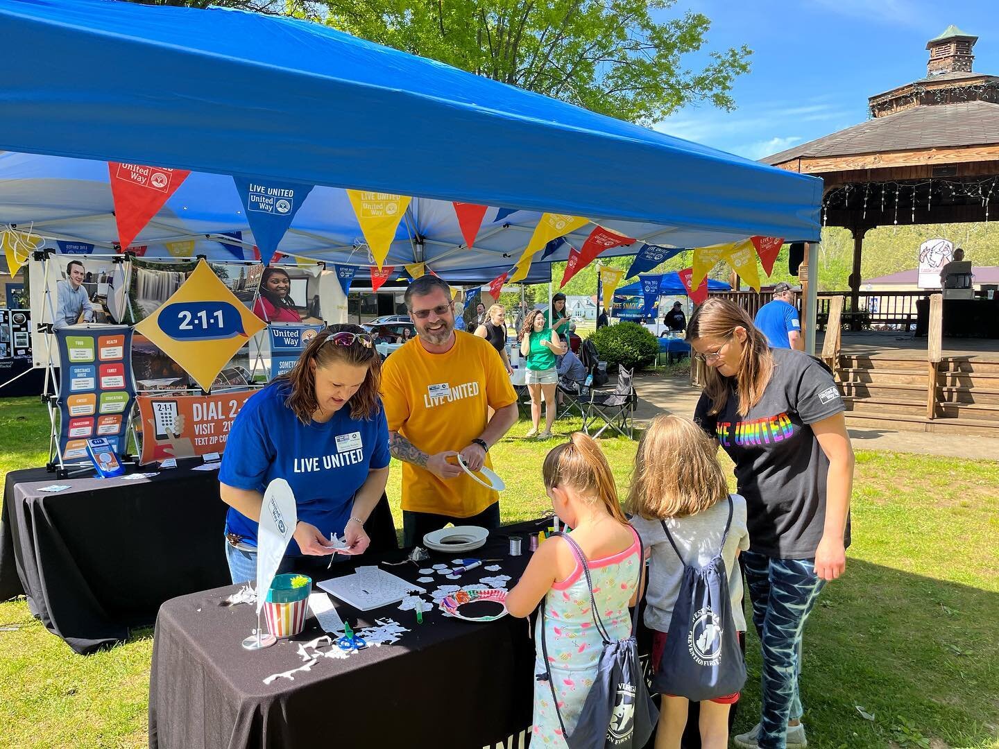 Our Impact Team had a busy weekend full of community events! 😃

Last Friday, we attended the Wood County Community Baby Shower hosted by the Healthy Community Coalition, and then we spent Friday evening at First Friday with Marietta Main Street!

Sa