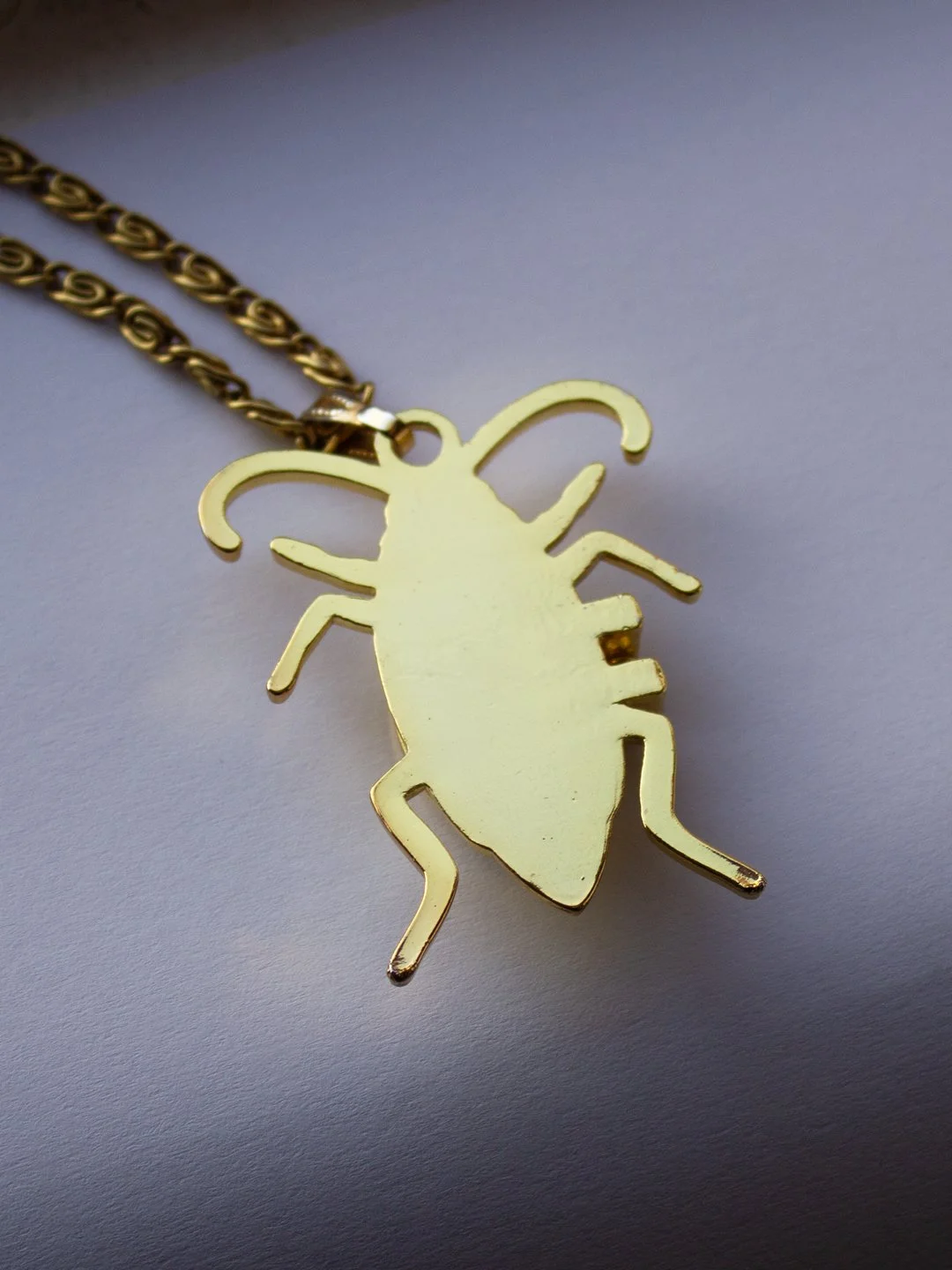 Mink_Cockroach_2.jpg