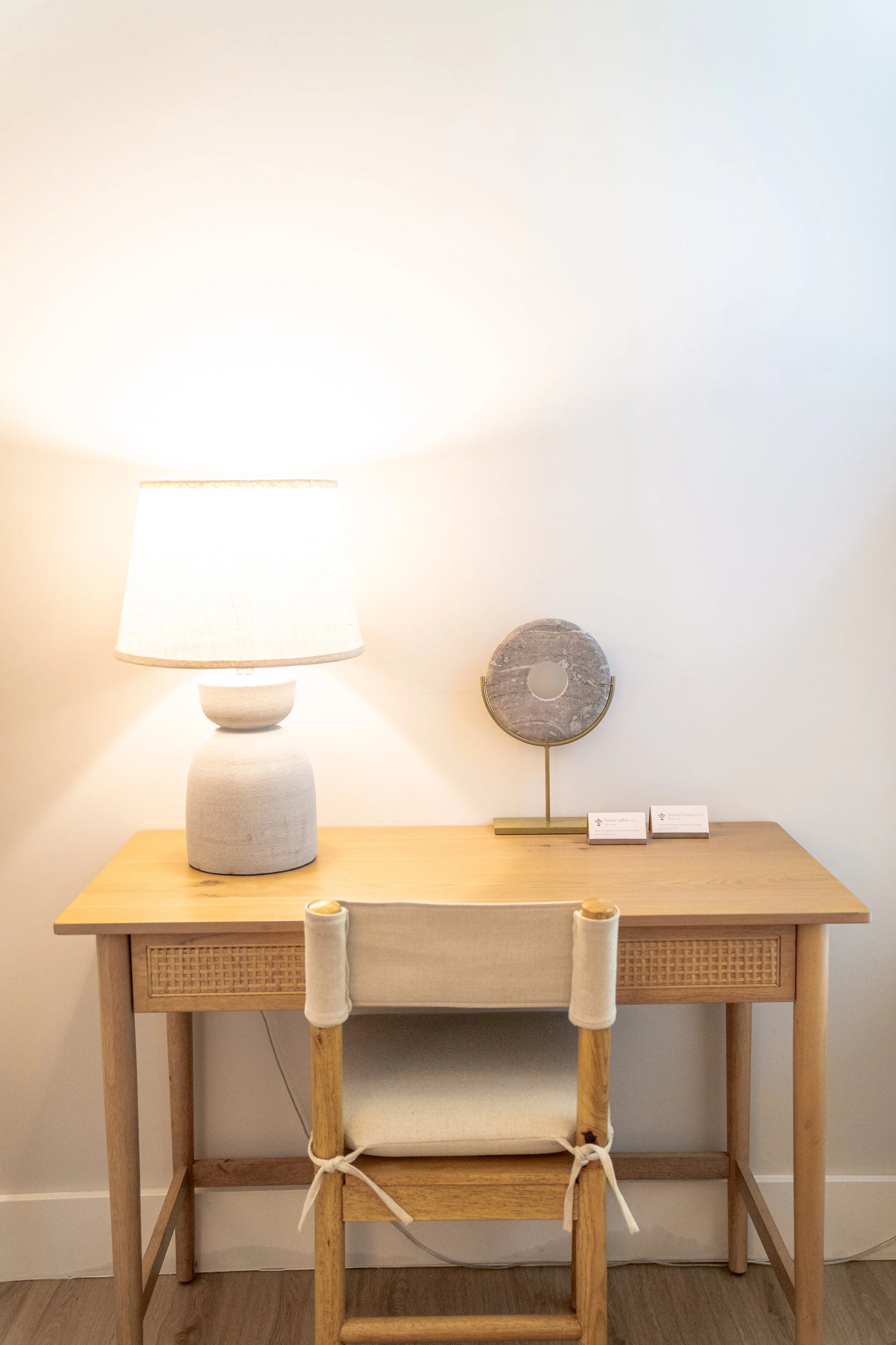 therapy-office-marble-decor-denver.jpg